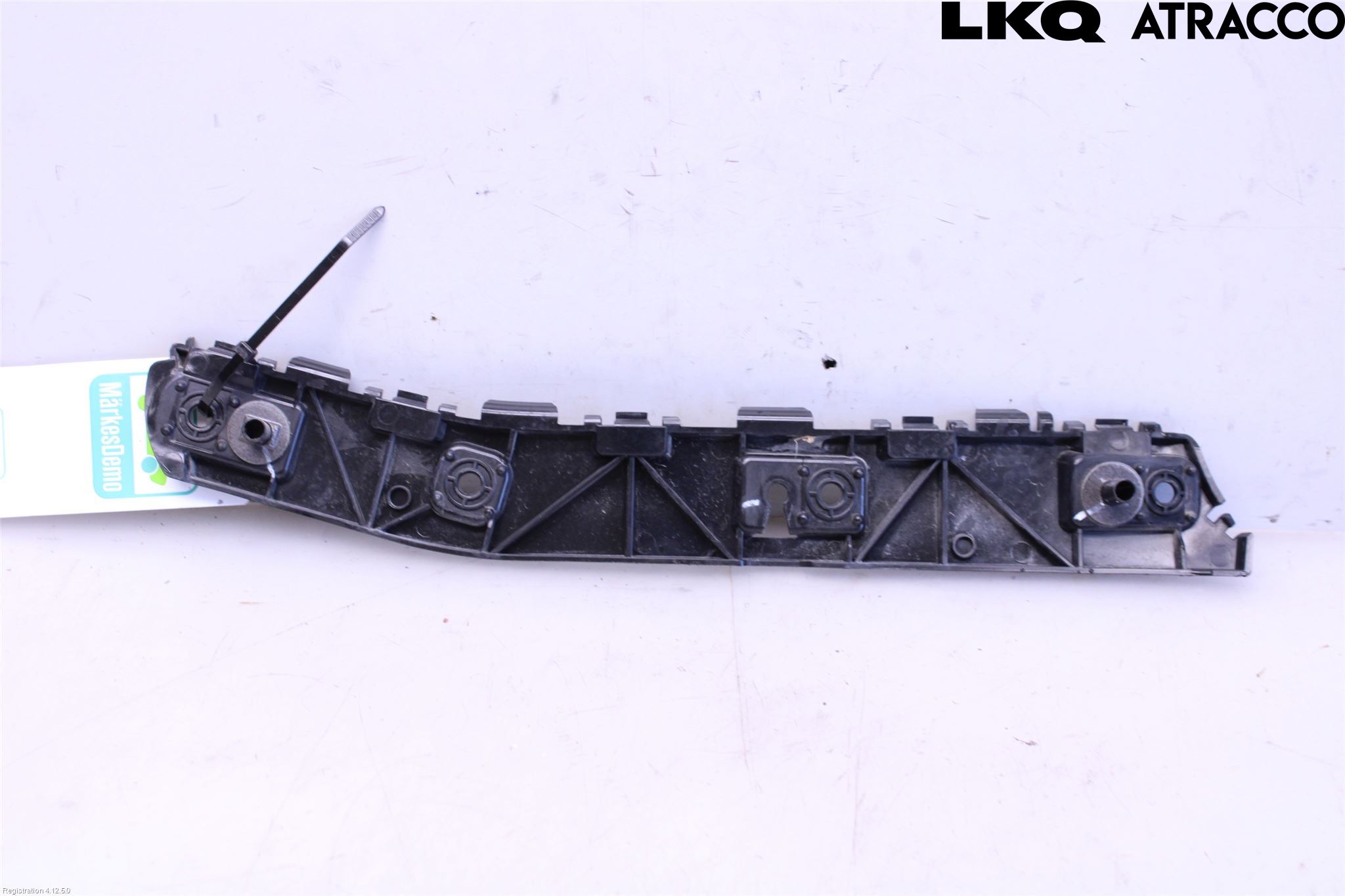 Ford KUGA 13-16 Stötfångarfäste Bak Hö