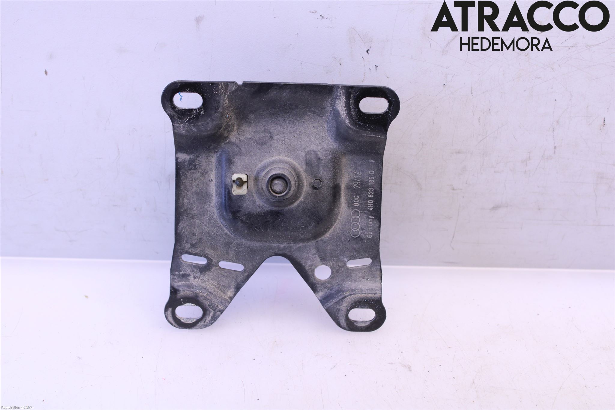 Audi A8/S8 4H 10-17 Huvlås