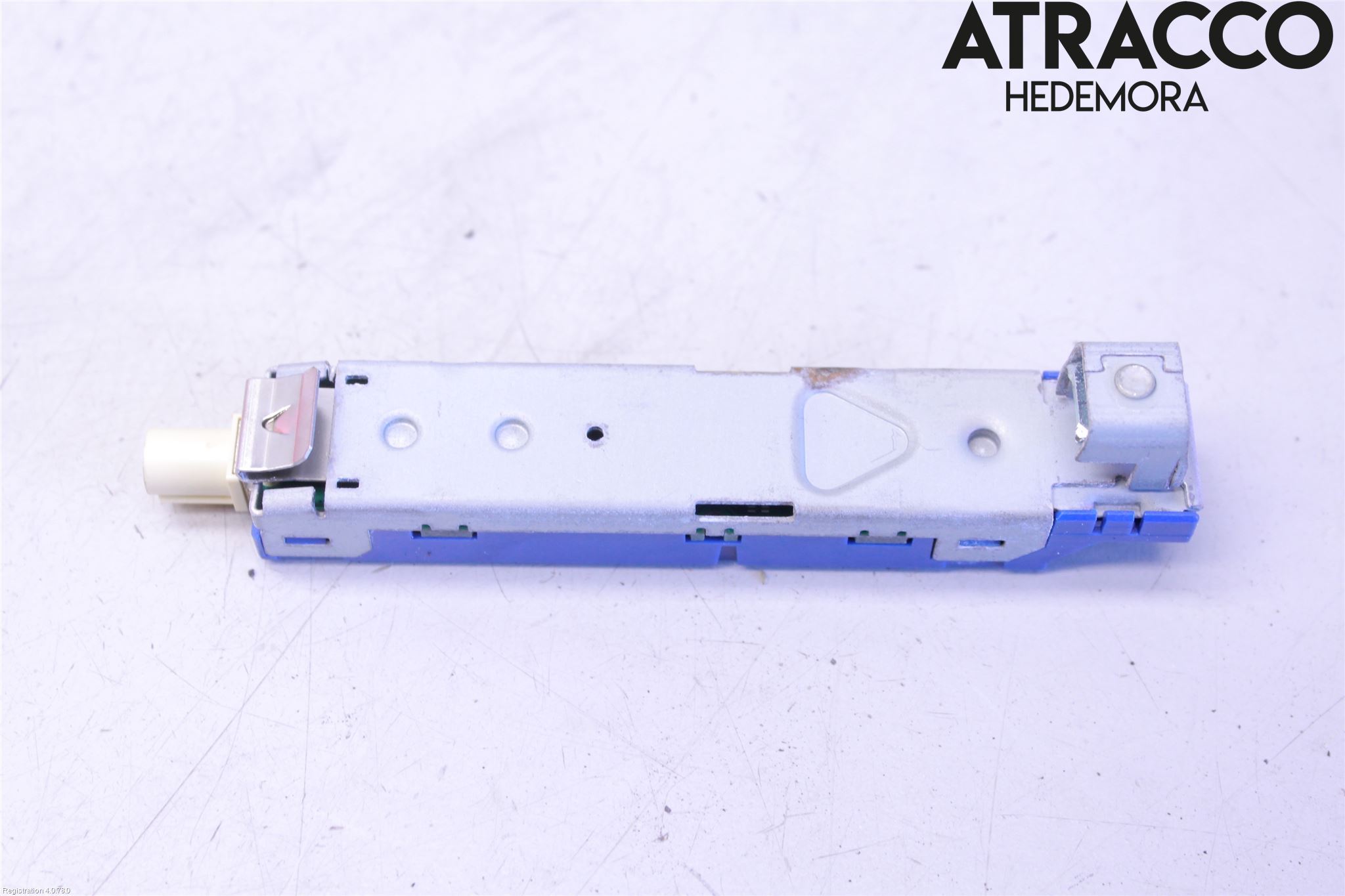 Audi A4/S4 B9 16-19 Antennförstärkare