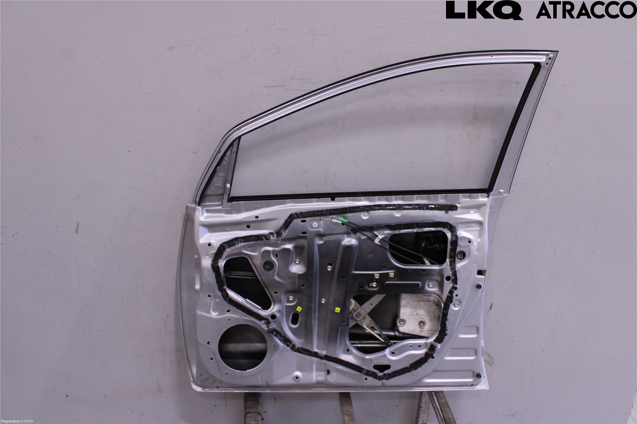 Toyota PRIUS NWH20 04-08 Dörr Fram Höger