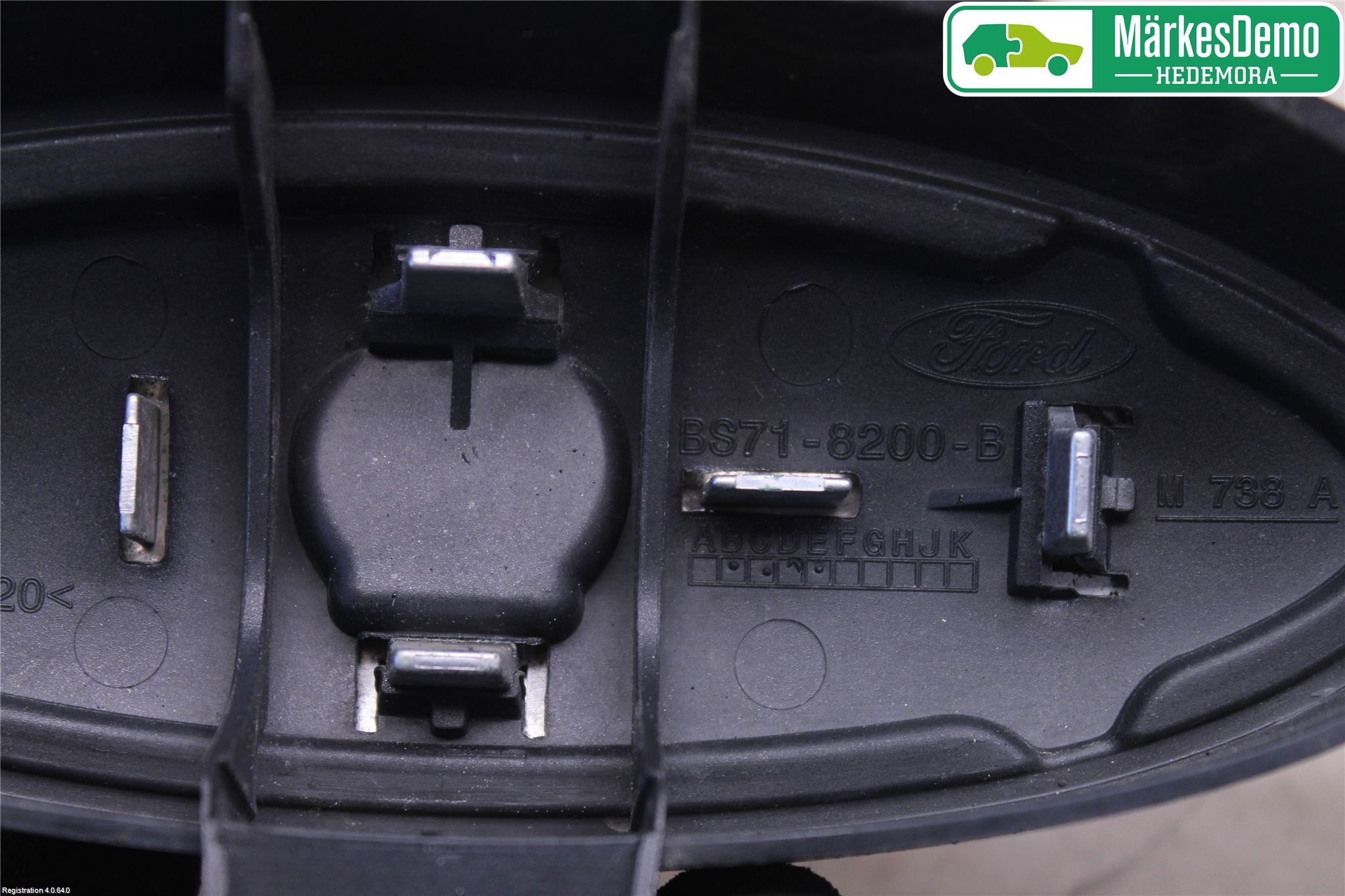 Ford MONDEO 07-15 Grill Komp