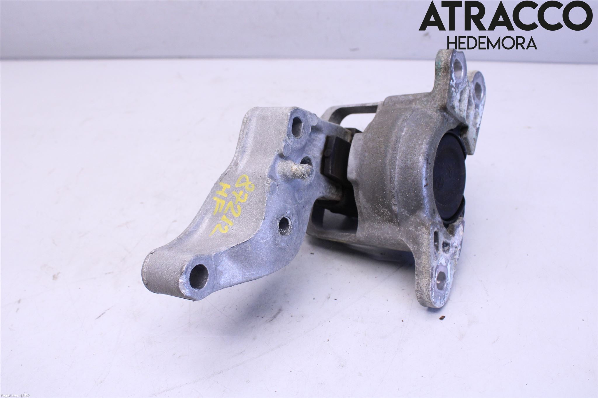 Renault TRAFIC/E-TECH 15- Motorfäste