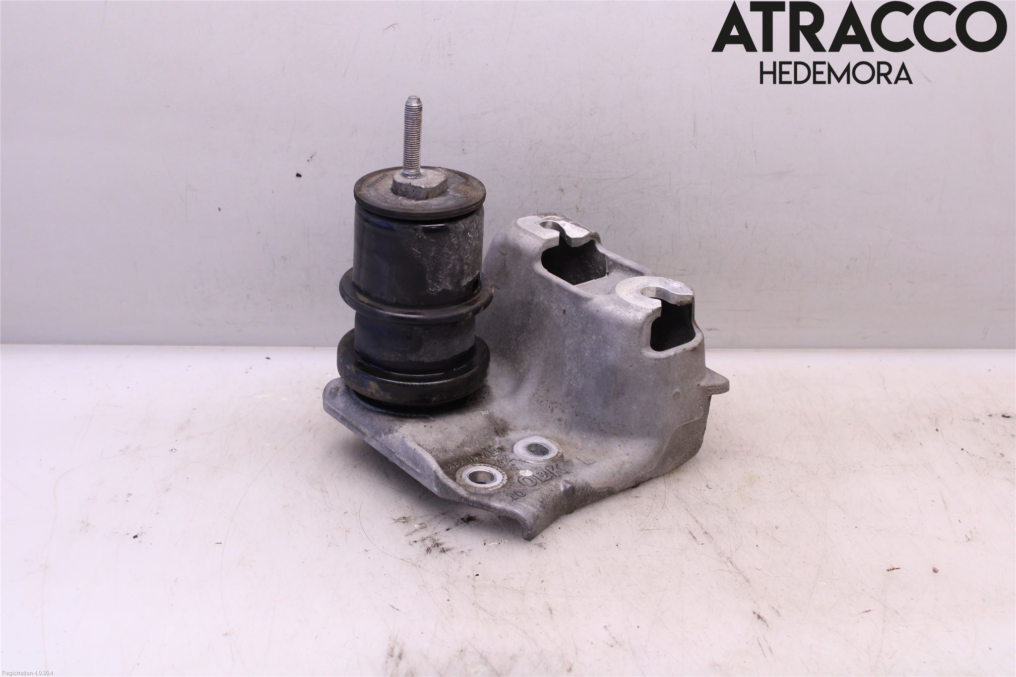 Subaru OUTBACK 15-20 Motorfäste