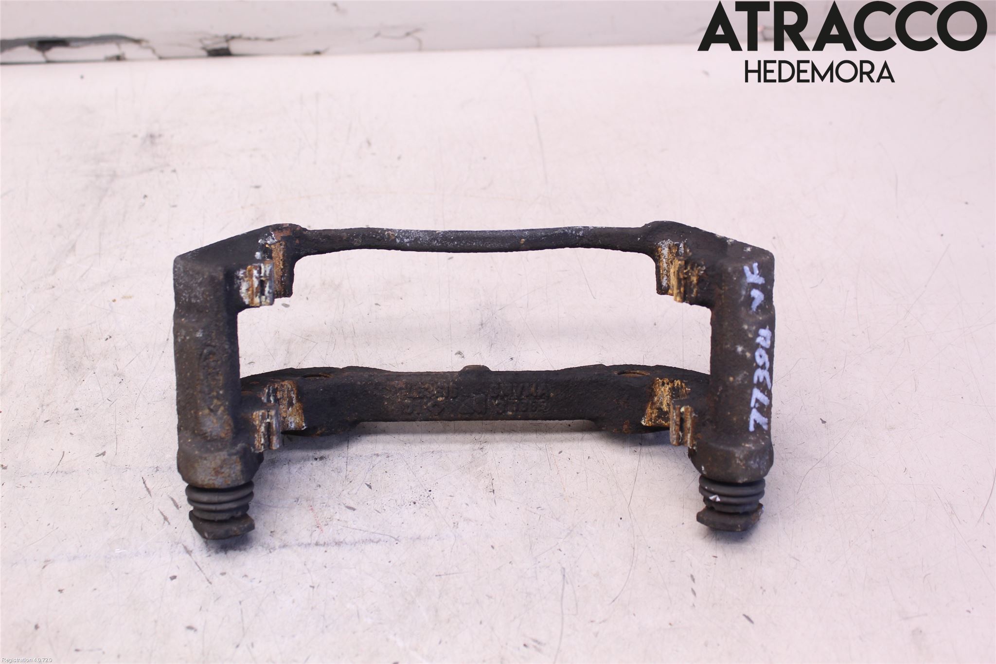 Ford TRANSIT SKÅP/BUSS 14-22 Bromsokshållare