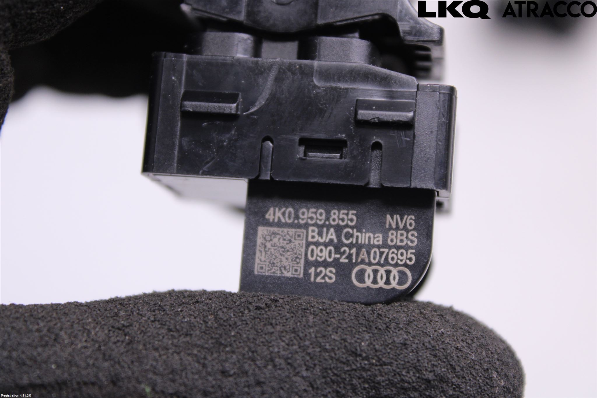 Audi A6 F2/C8 19- Strömställare Elhiss