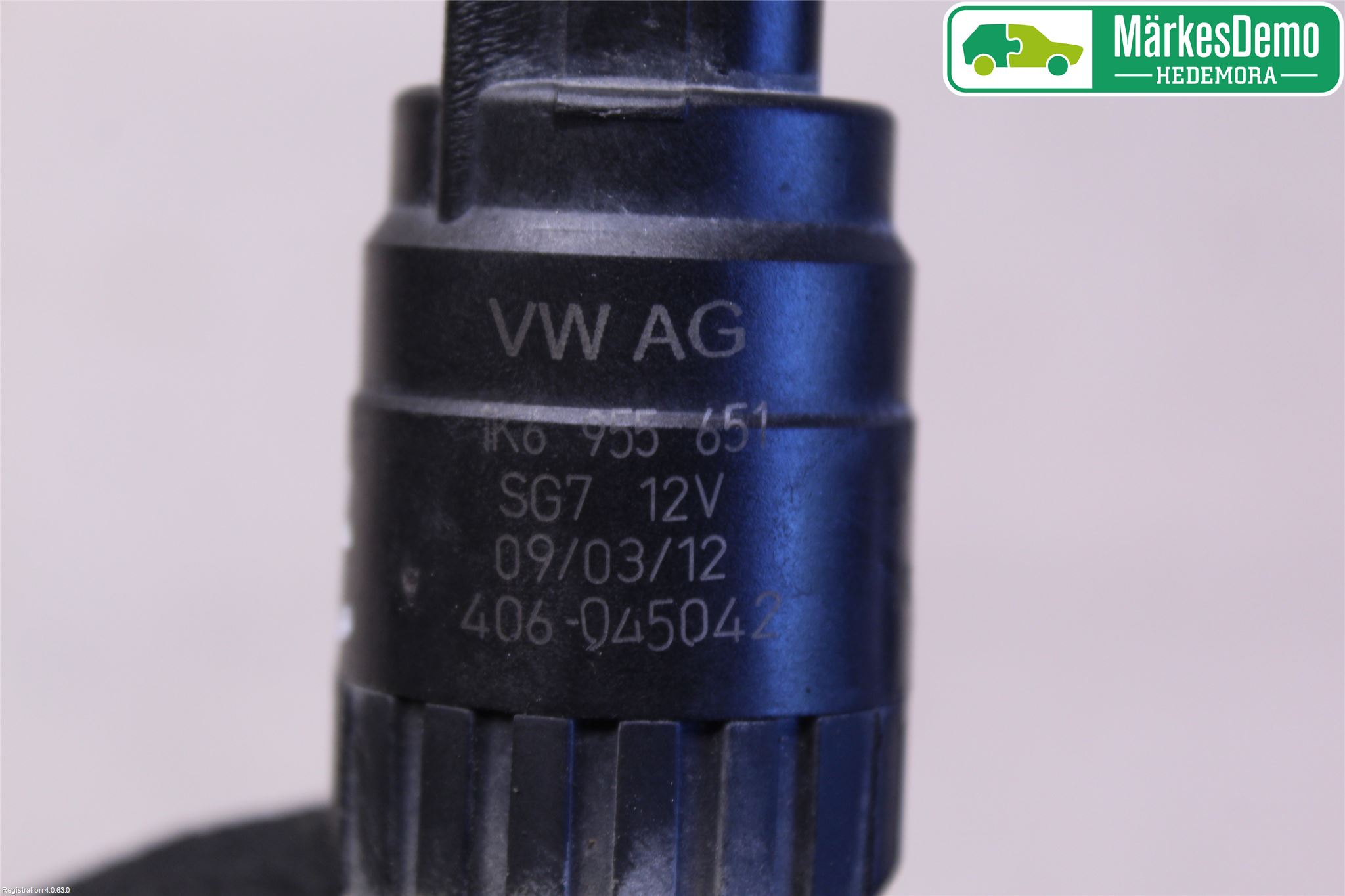 Volkswagen VW CADDY 11-15 Spolarpump Vindruta