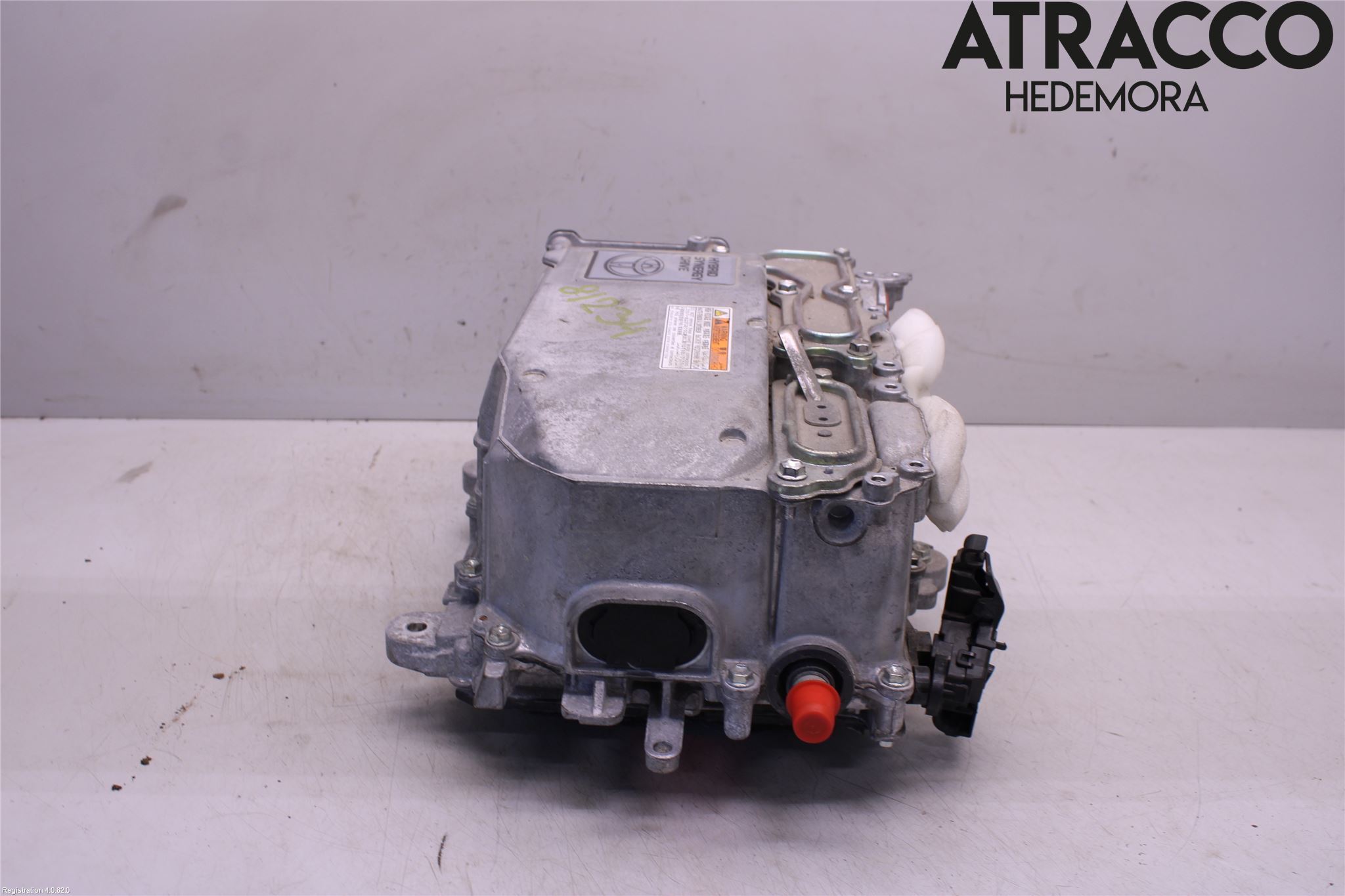 Toyota YARIS XP130 15-20 Hybridconverter