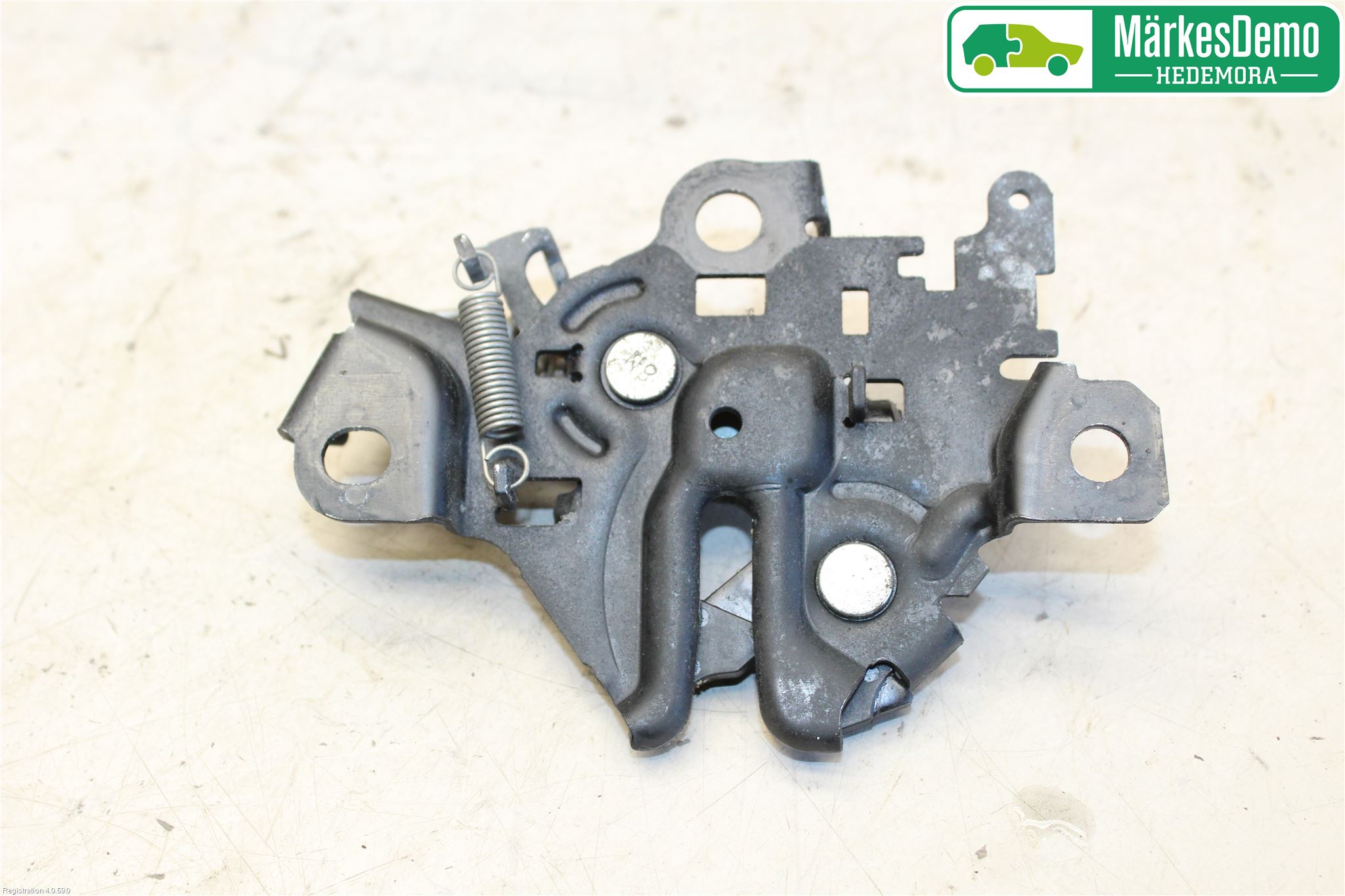 Toyota RAV 4 06-12 Huvlås