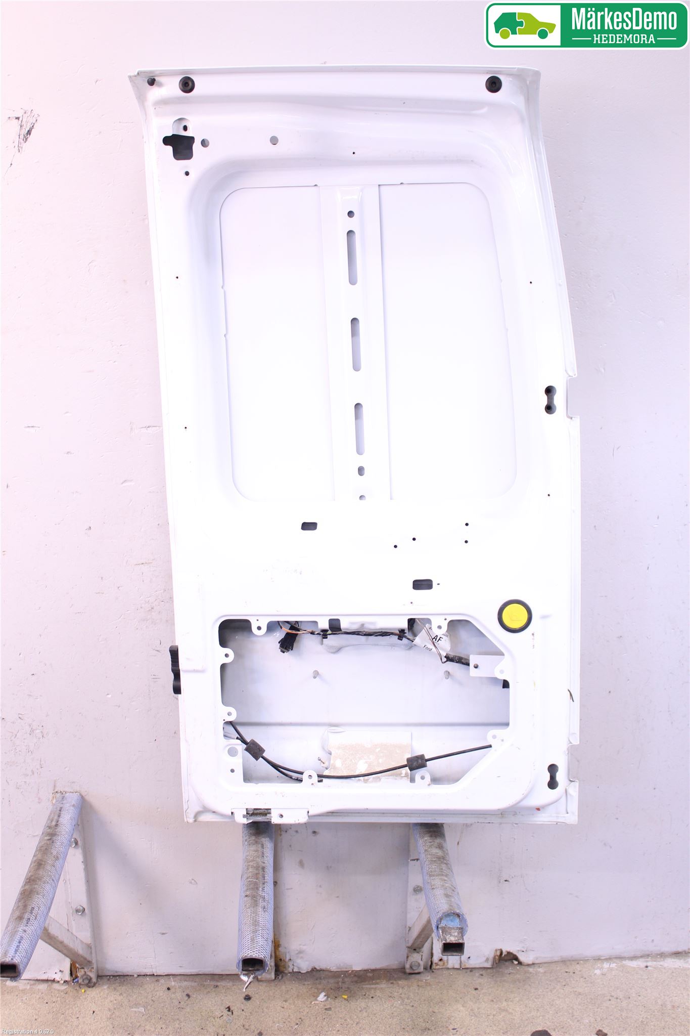 Ford TRANSIT CONNECT 03-08 Dörr Bak Van-Skåp Vänster