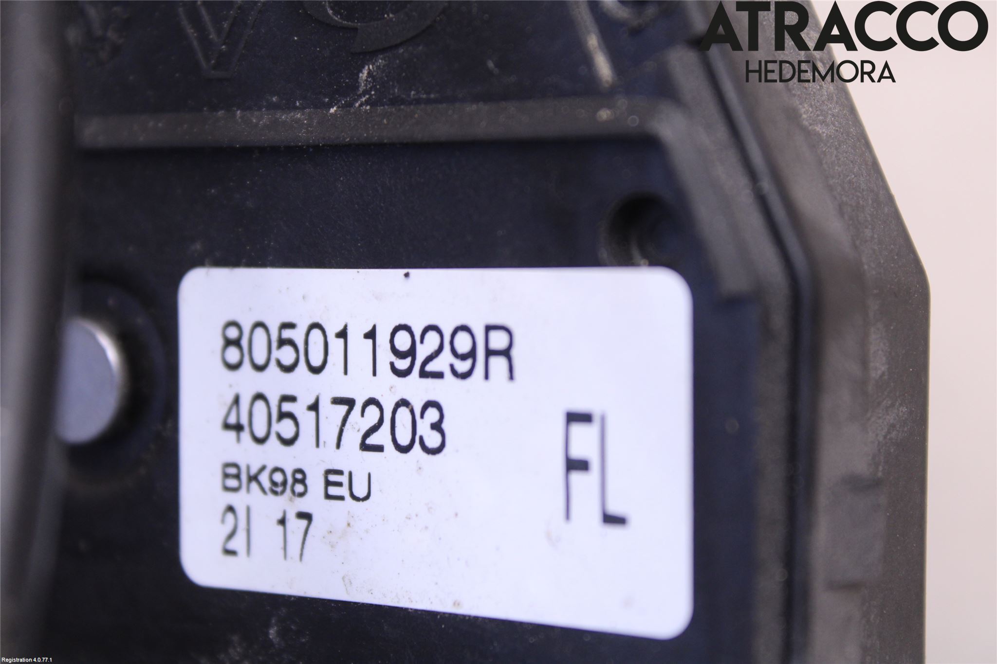 Renault CLIO IV 12-16 Låskista-Dörrlås