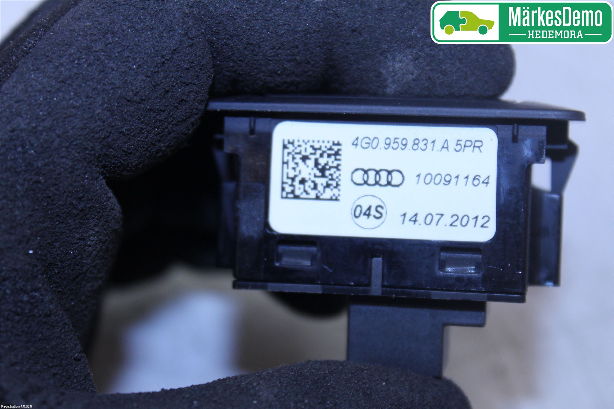 Audi A4 12-15 Strömställare Baklucka