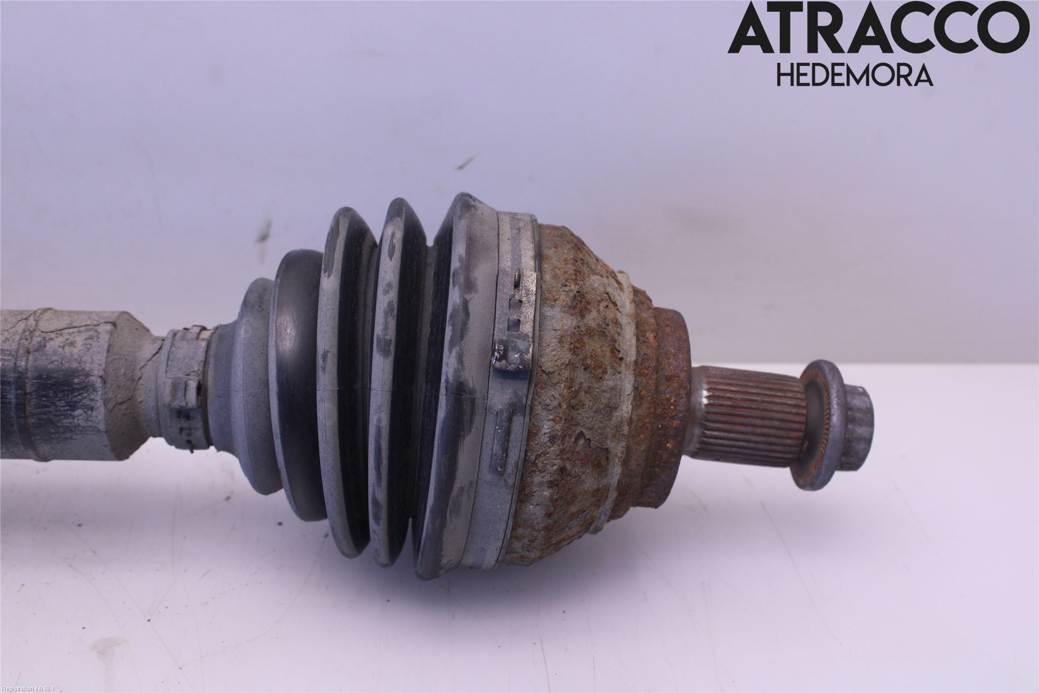 Volkswagen VW PASSAT CC 08-16 Drivaxel Fram Höger