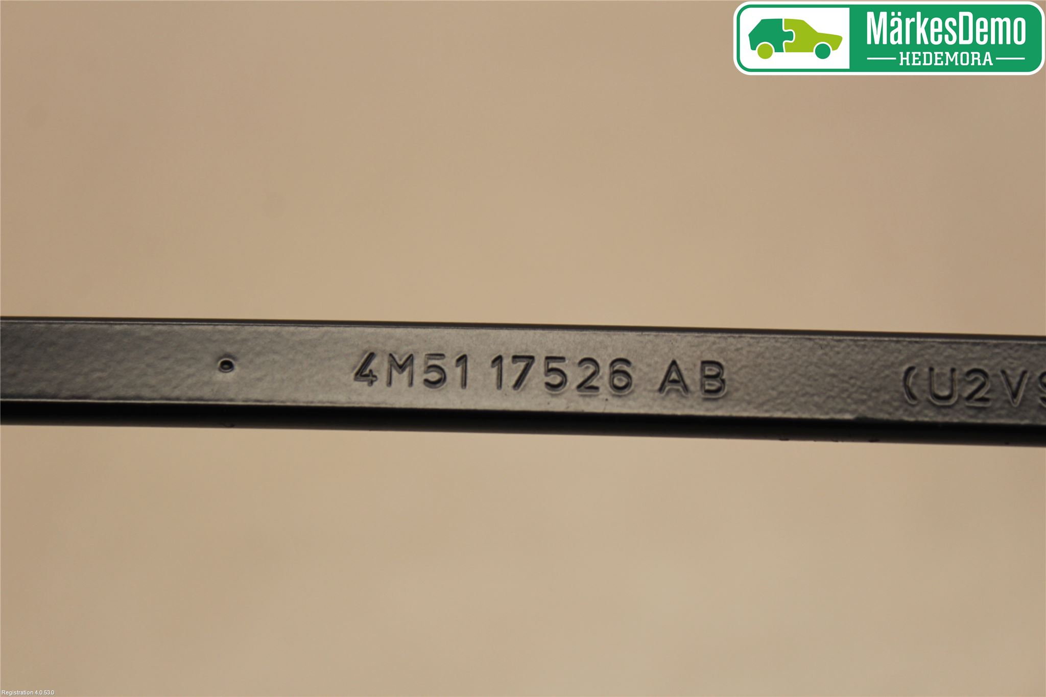 Ford FOCUS     04-07 Torkararm Armar Vindruta