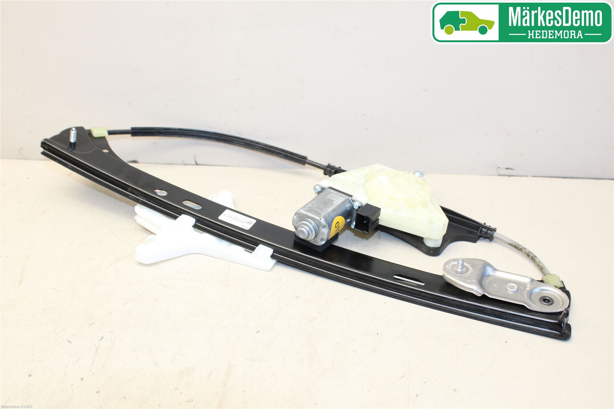 Volkswagen VW PASSAT 15-19 Fönsterhiss El Kompl
