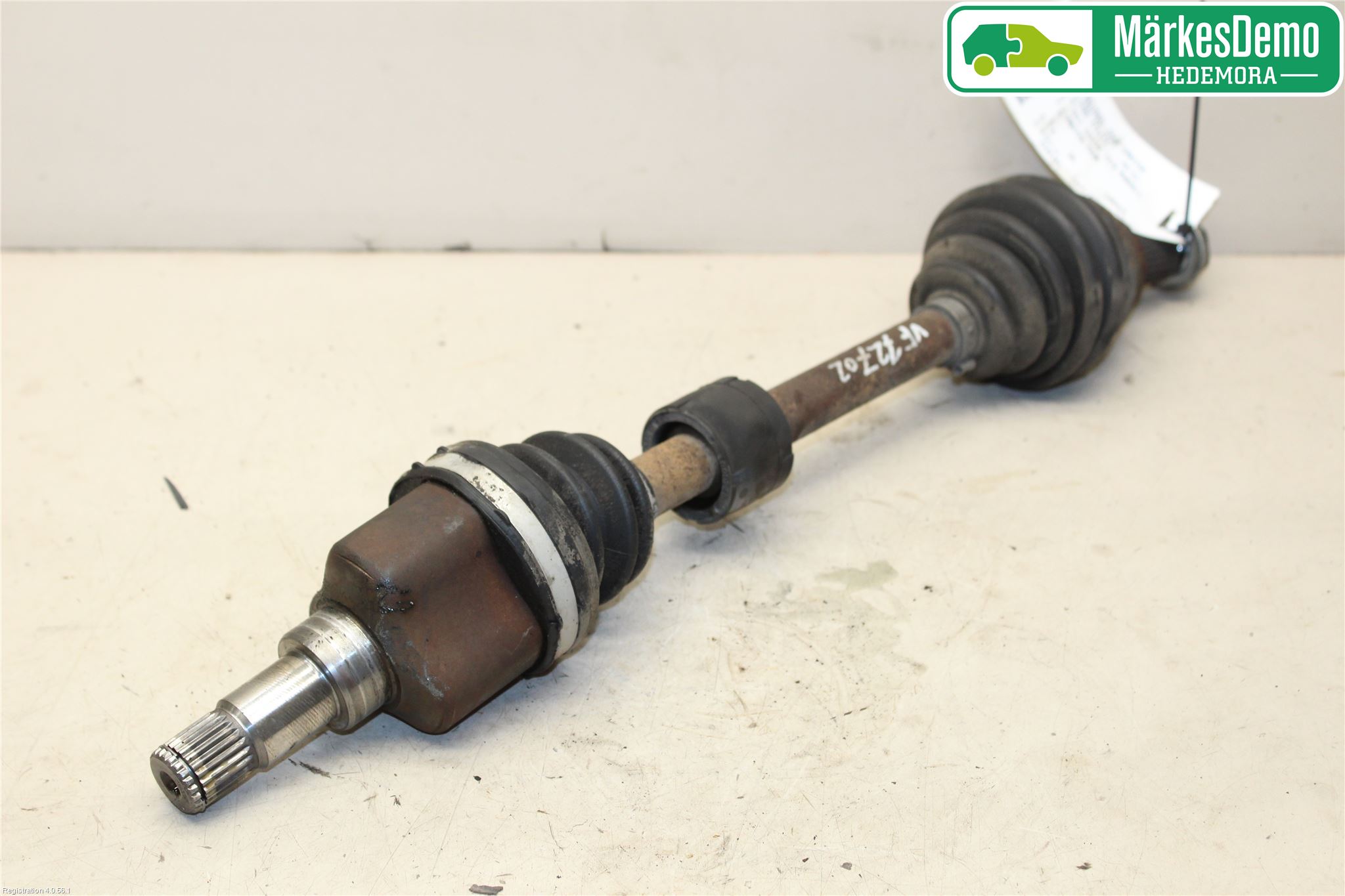 Ford FIESTA 09-12 Drivaxel Fram Vänster