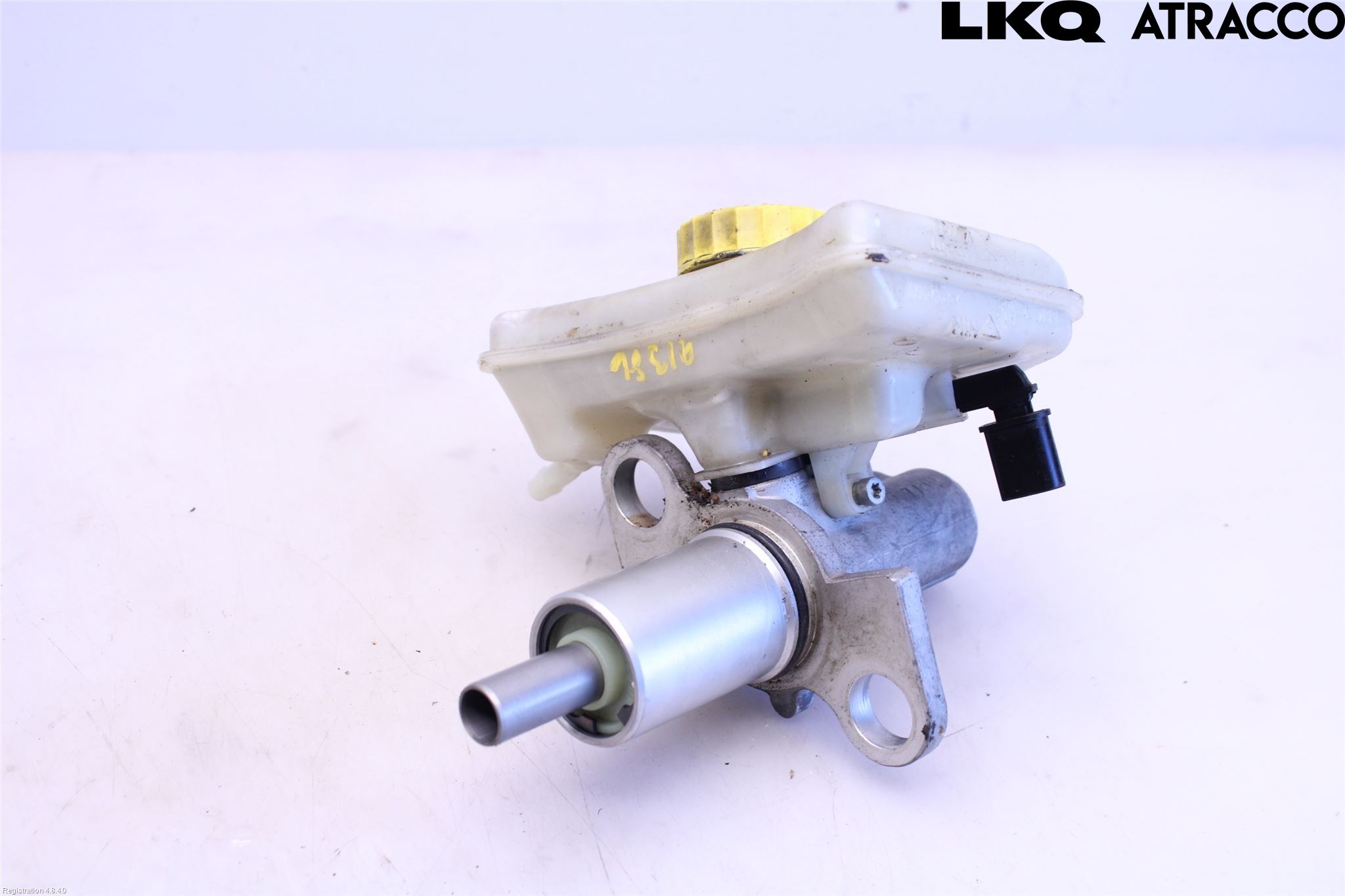 Volkswagen VW PASSAT 01-05 Broms Huvudcylinder