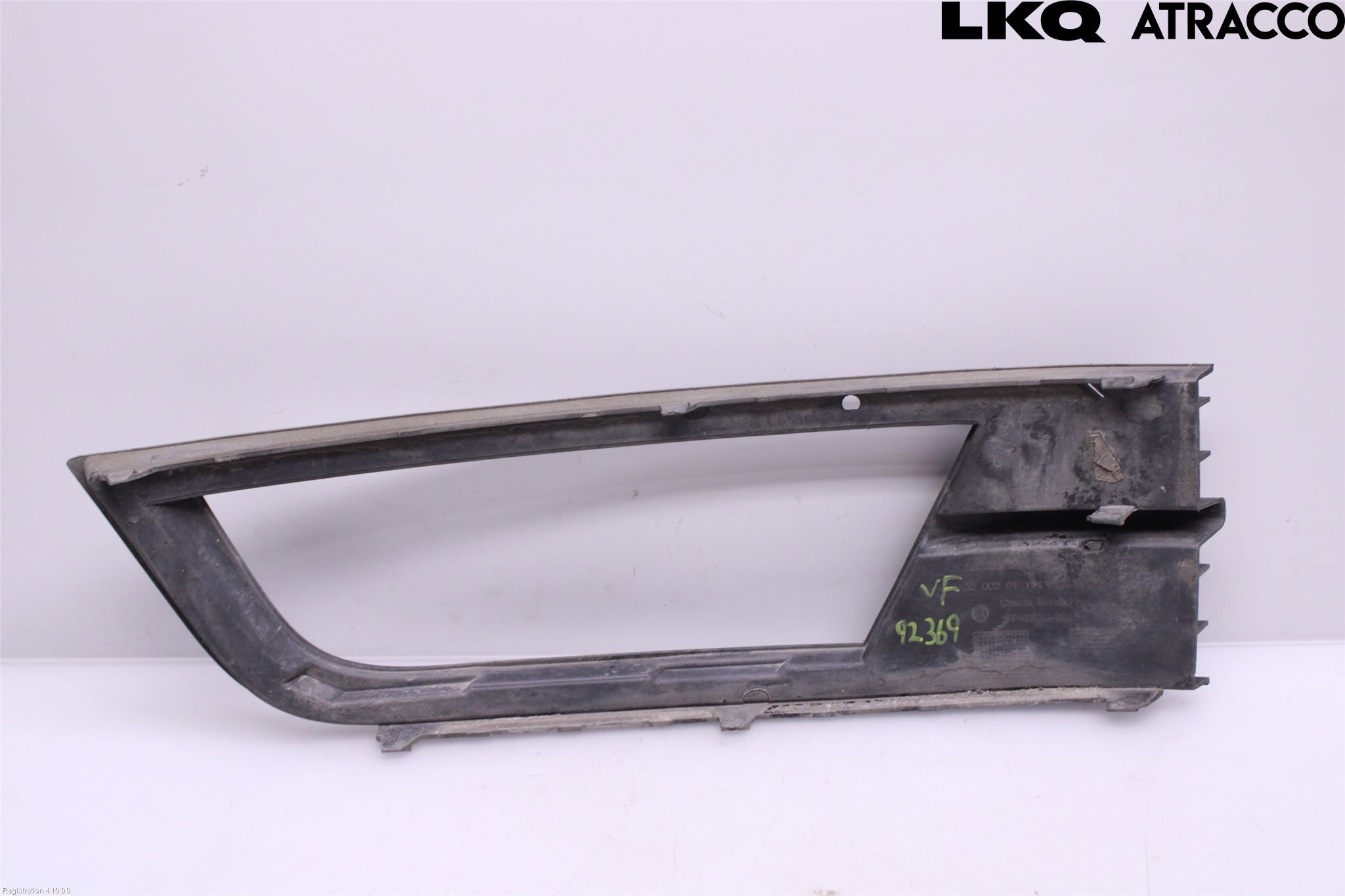 Skoda OCTAVIA (5E) 13-20 Dimljussarg Fram