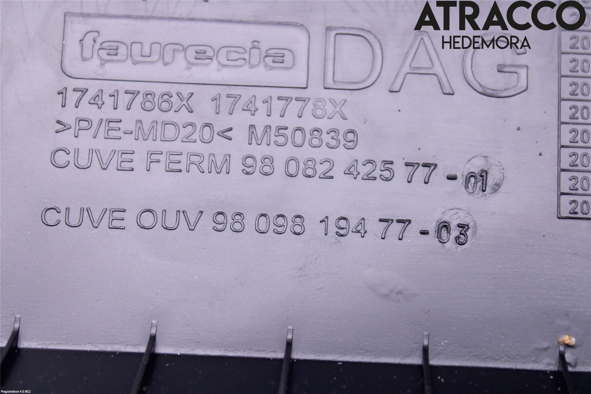 Peugeot EXPERT/E-EXPERT 17- Handskfack Insats