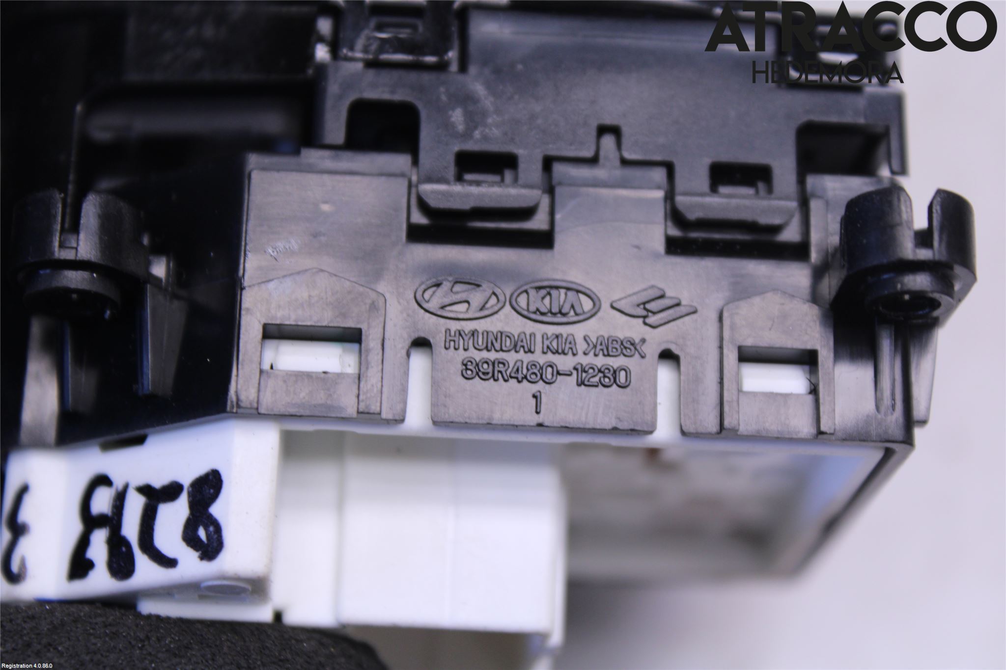 Hyundai i40 16-18 Strömställare Spegel