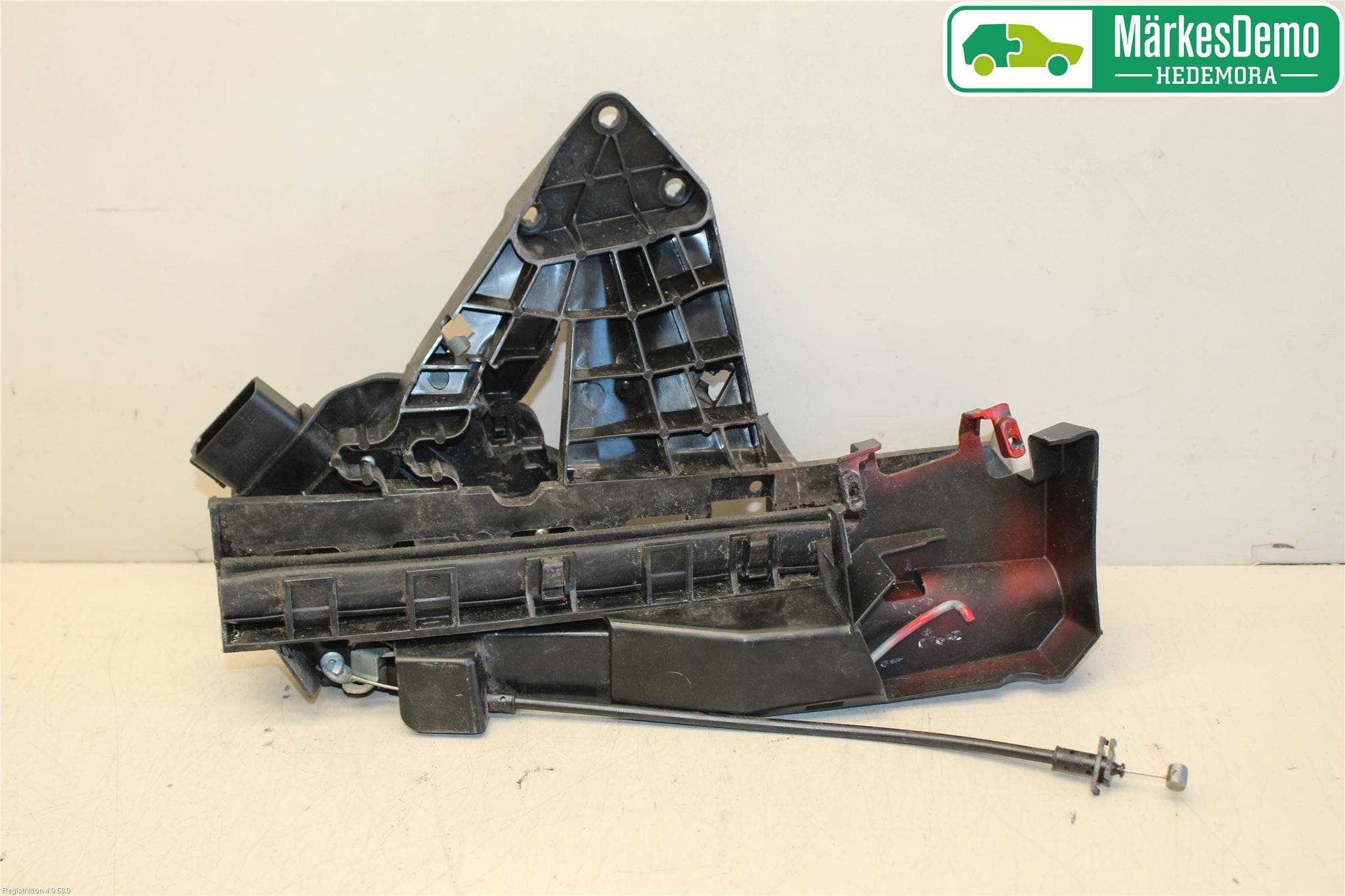 Ford FOCUS 08-11 Låskista-Dörrlås