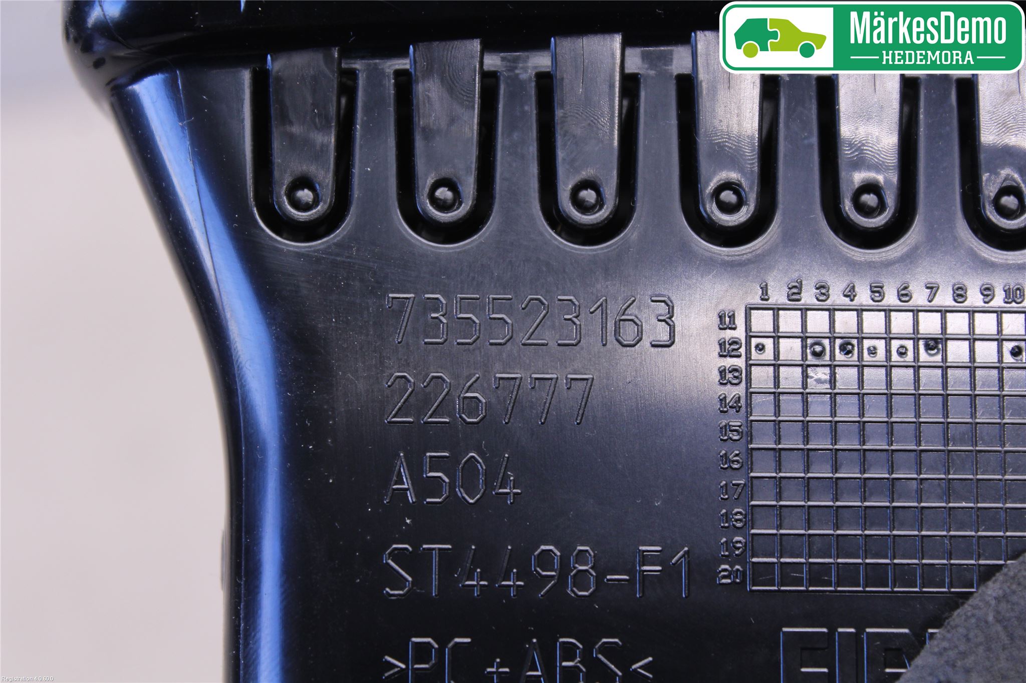 Fiat 500L 13-19 Defrosterkanal-Munstycke