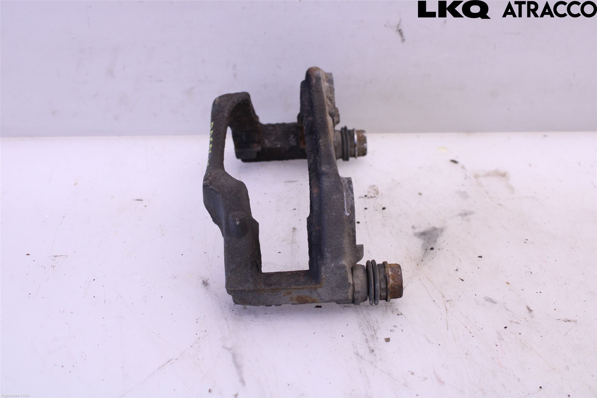 Mini CABRIO F57 16-24 Bromsokshållare