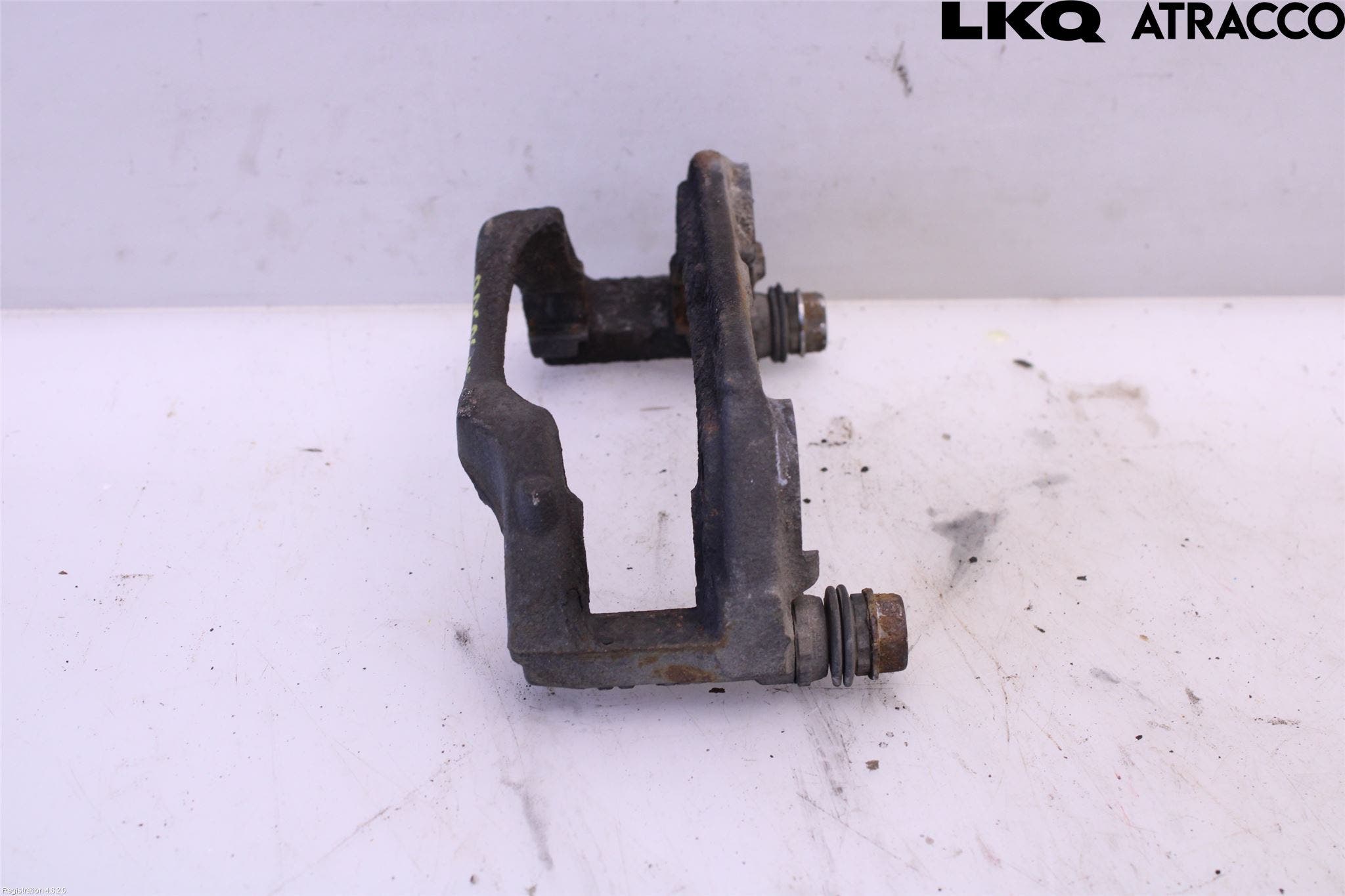 Mini CABRIO F57 16-24 Bromsokshållare