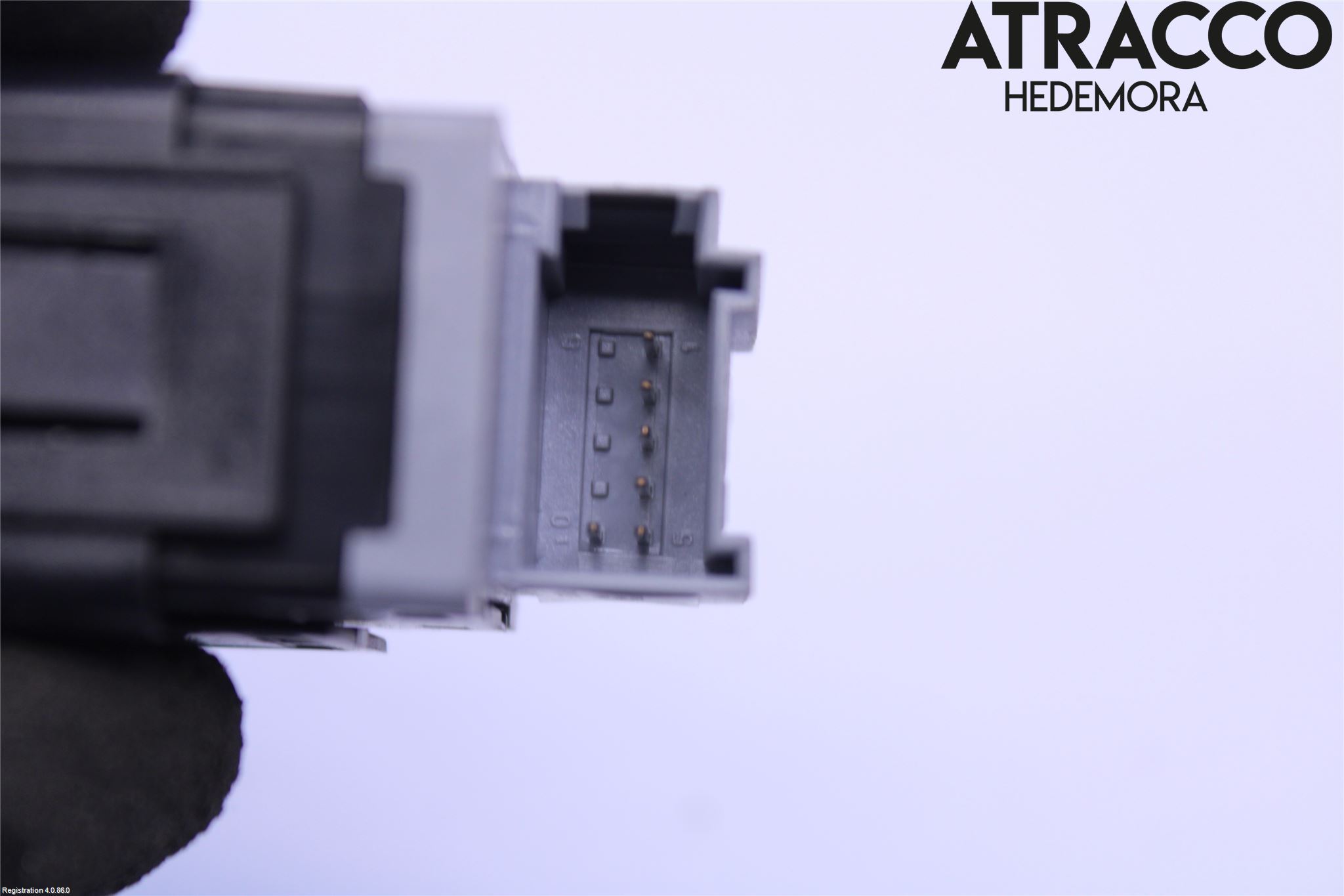 Audi A6/S6     05-11 Strömställare Fram