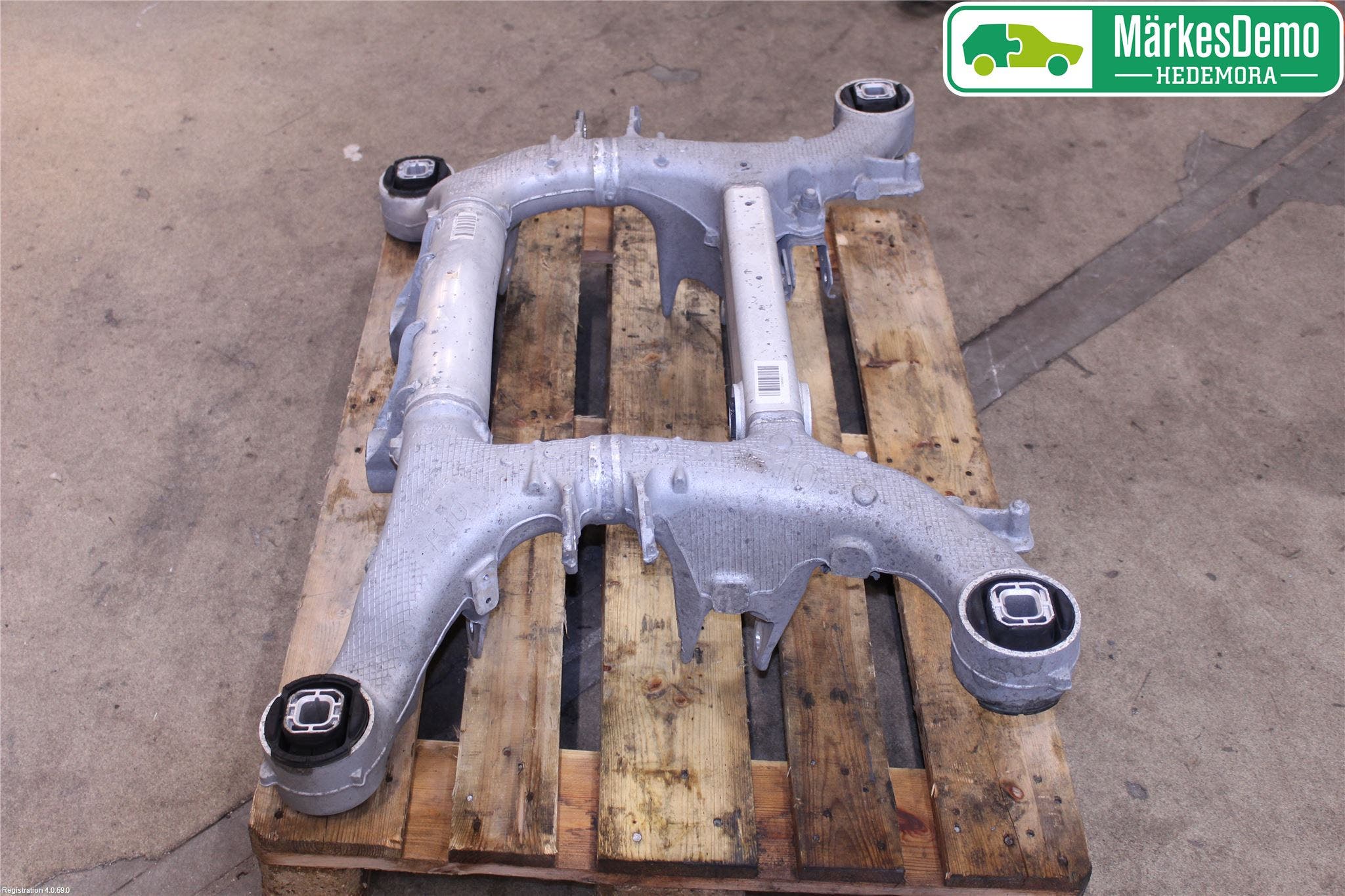 BMW 5 F10/F11/F18 09-17 Bakaxelbalk