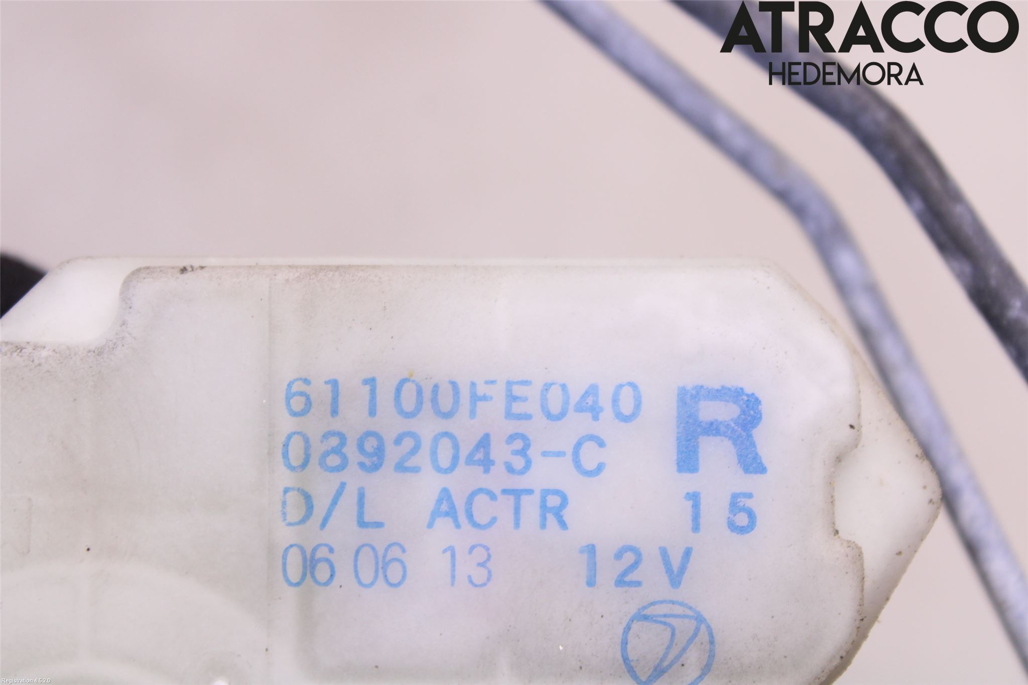 Subaru IMPREZA II  06-07 Låskista-Dörrlås