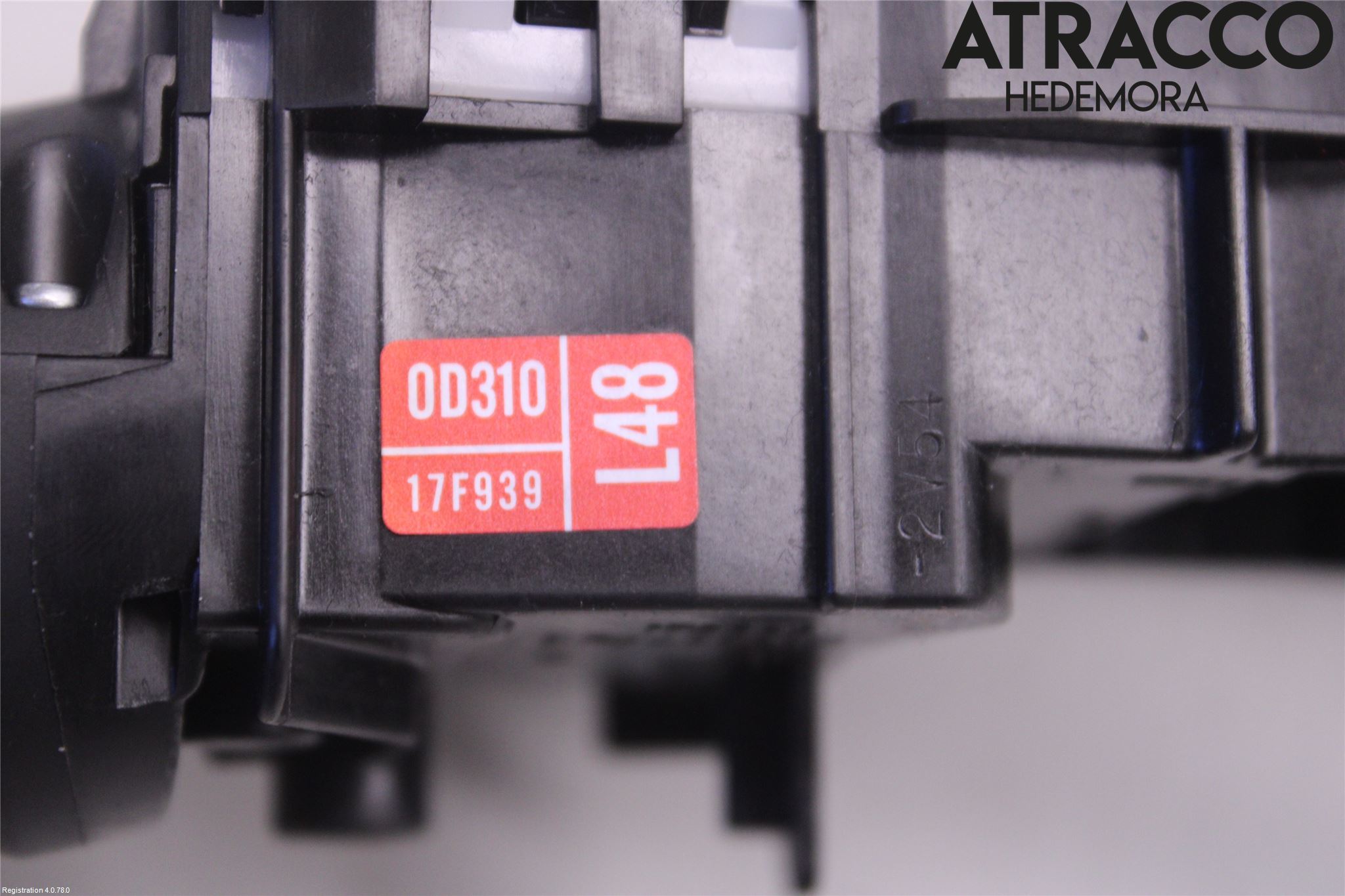 Toyota YARIS XP130 15-20 Spakcentral