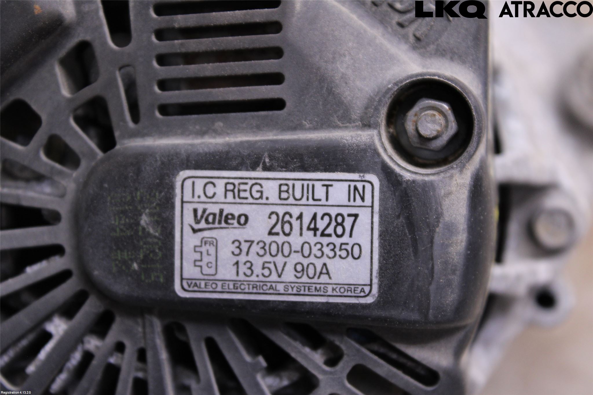 Volkswagen VW CADDY      04-10 Generator