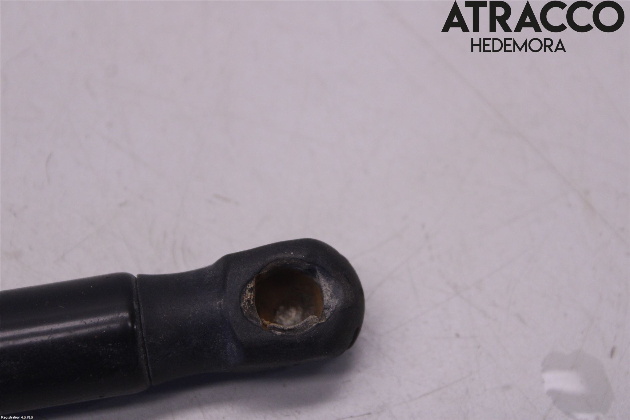 Suzuki SWIFT 11-16 Gasfjäder Baklucka