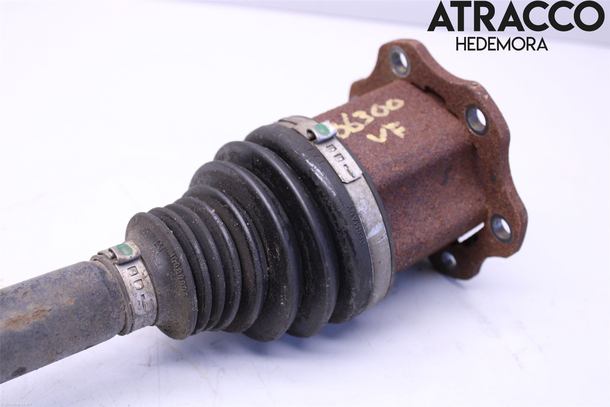 Audi A8/S8 4H 10-17 Drivaxel Fram Vänster