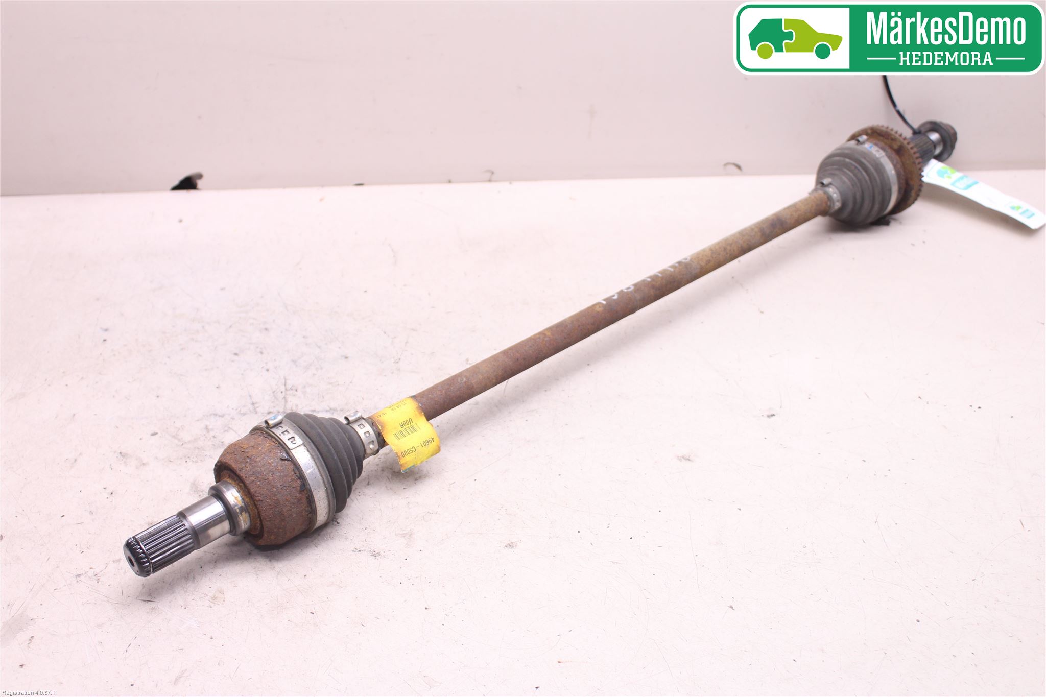 Kia SORENTO 15-20 Drivaxel Bak Höger