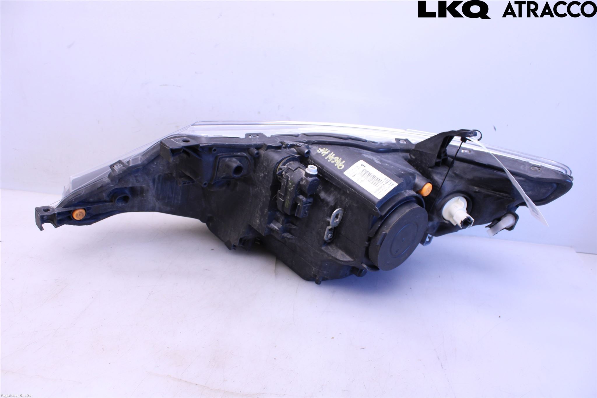 Toyota AURIS 13-19 Strålkastare Höger
