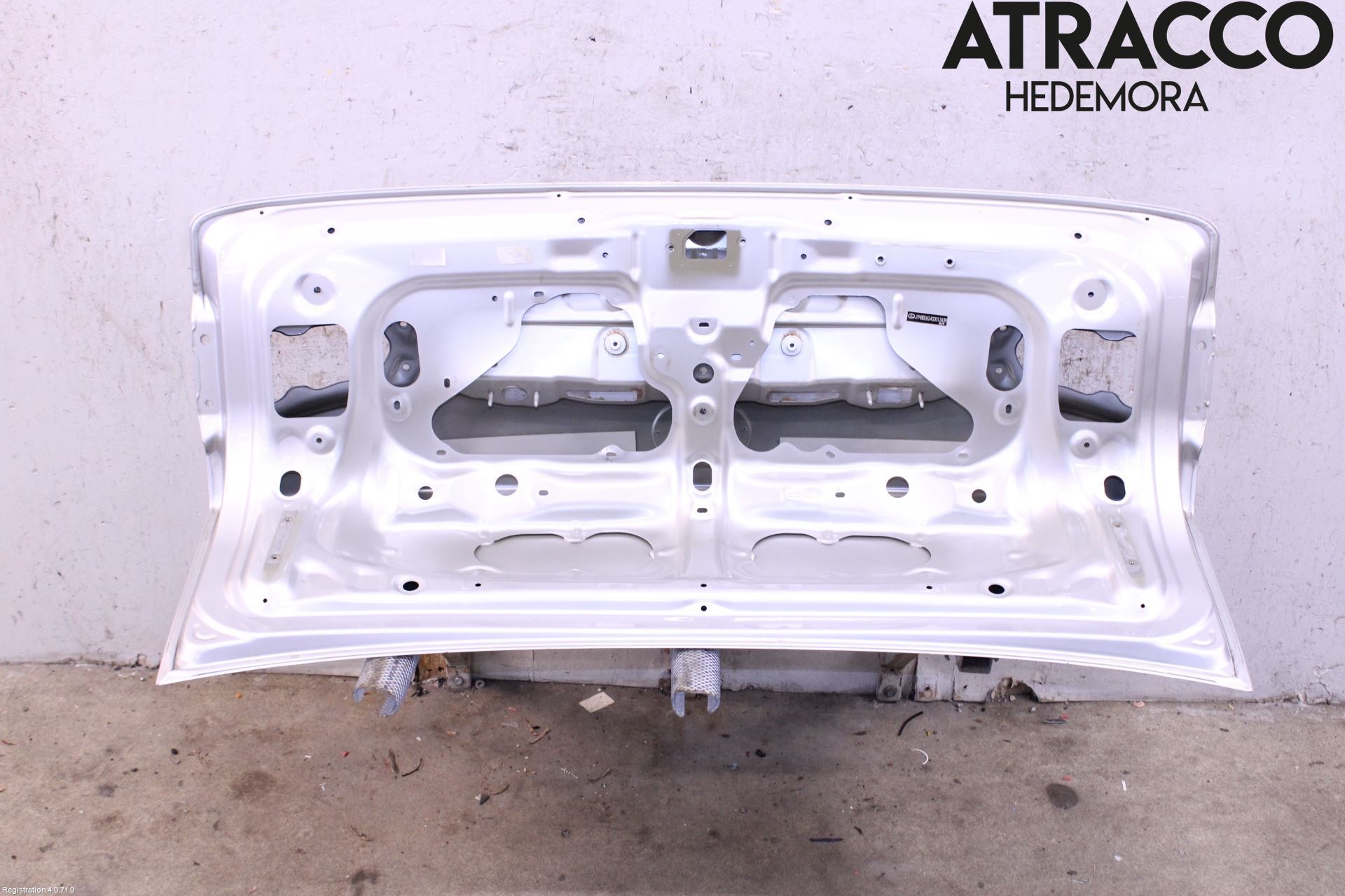 Lexus IS 220d/250/350 06-13 Baklucka (Ej Med Ruta)