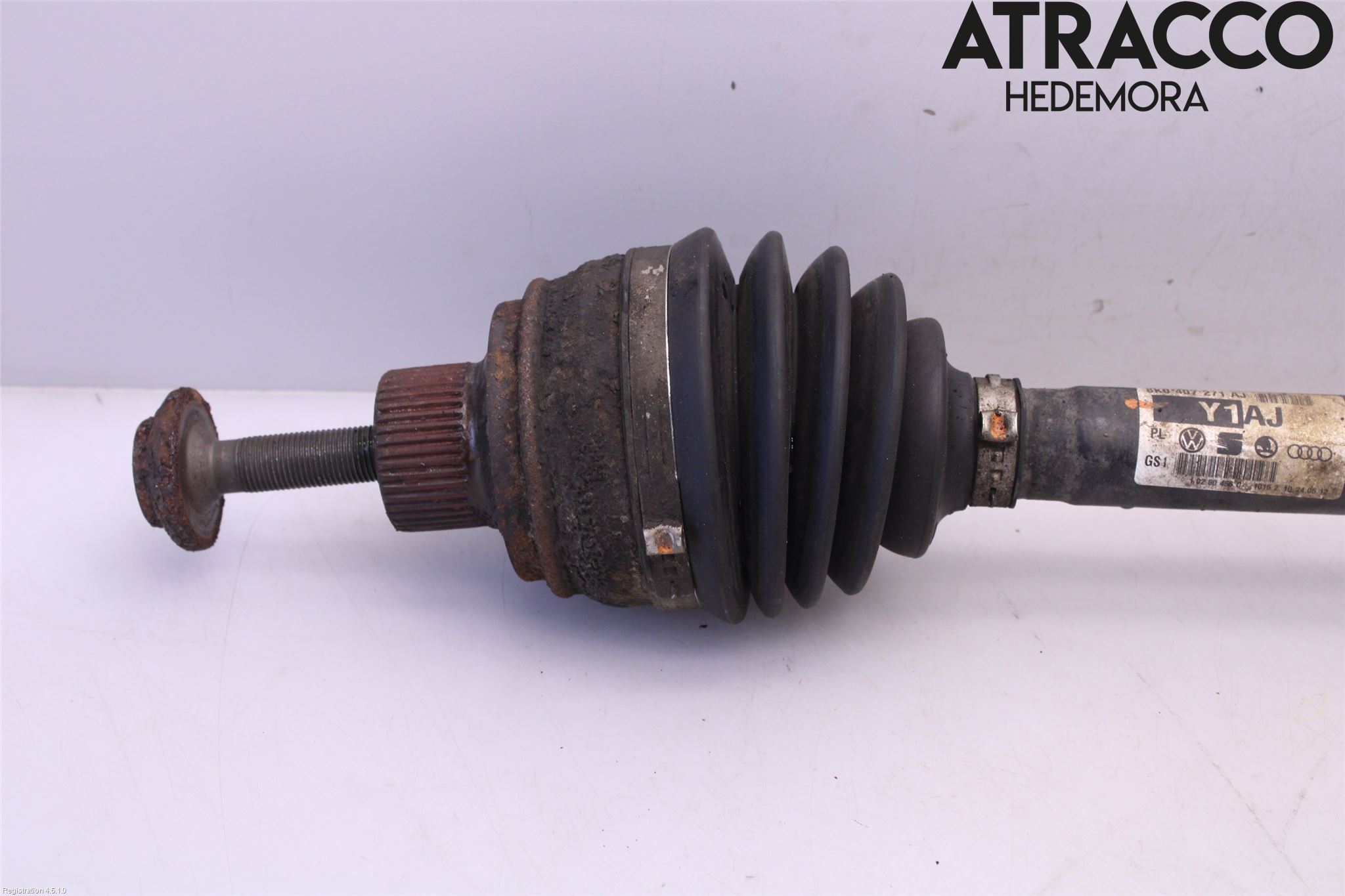Audi A4/S4 08-11 Drivaxel Fram Vänster