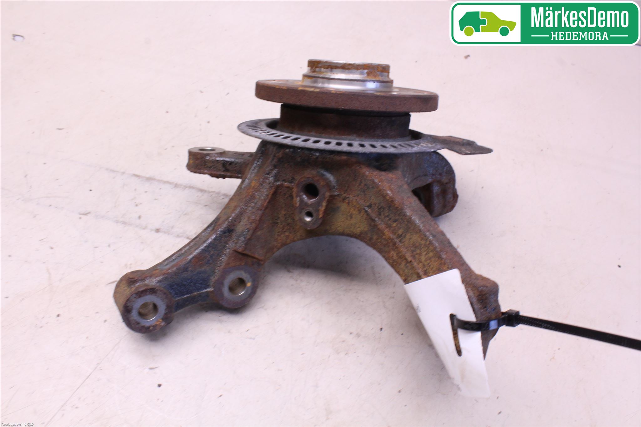 Suzuki SWIFT 11-16 Styrspindel Lagerhus Hö