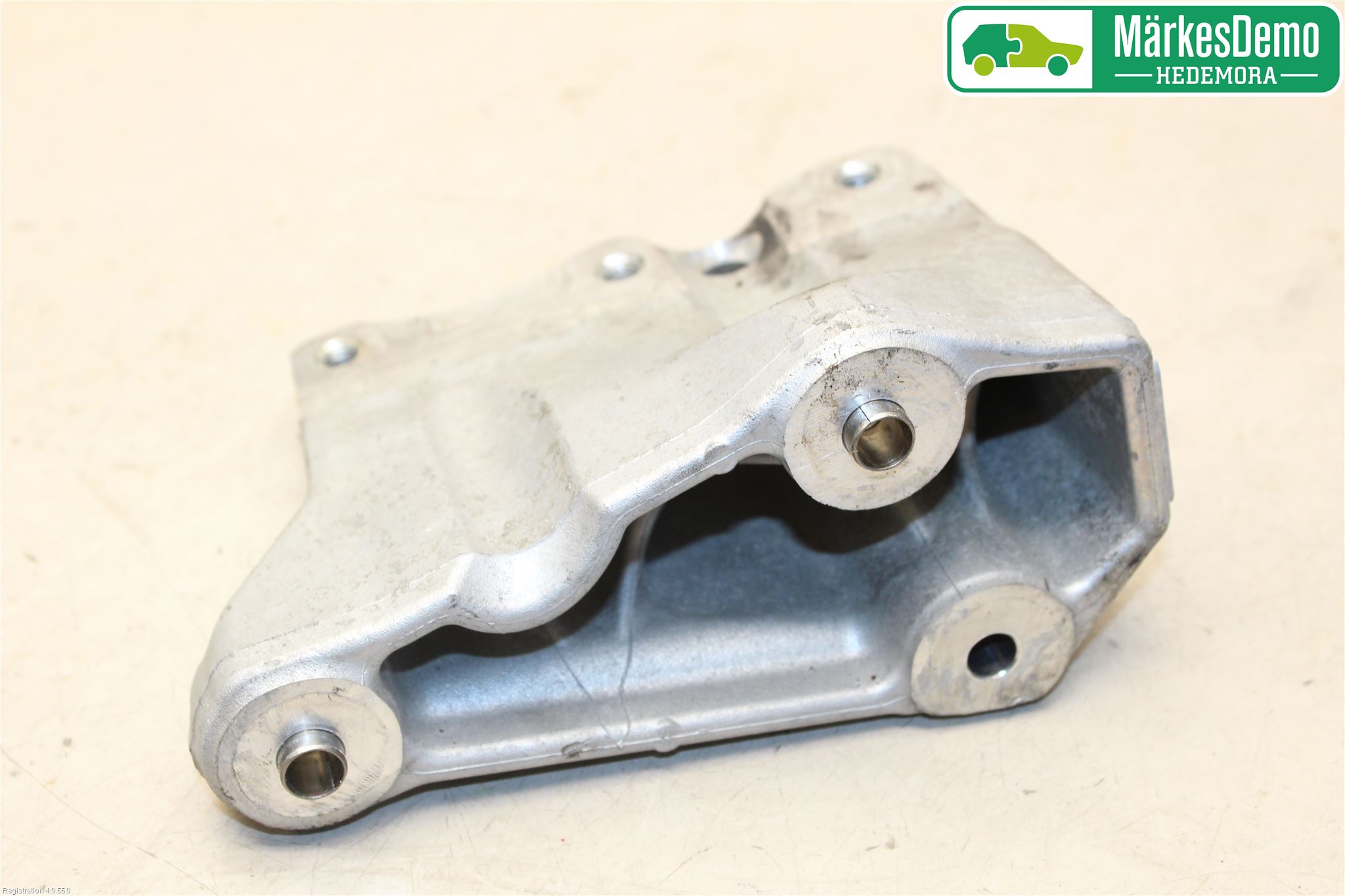 Mini ONE/COOPER 5DR F55 14-24 Motorfäste