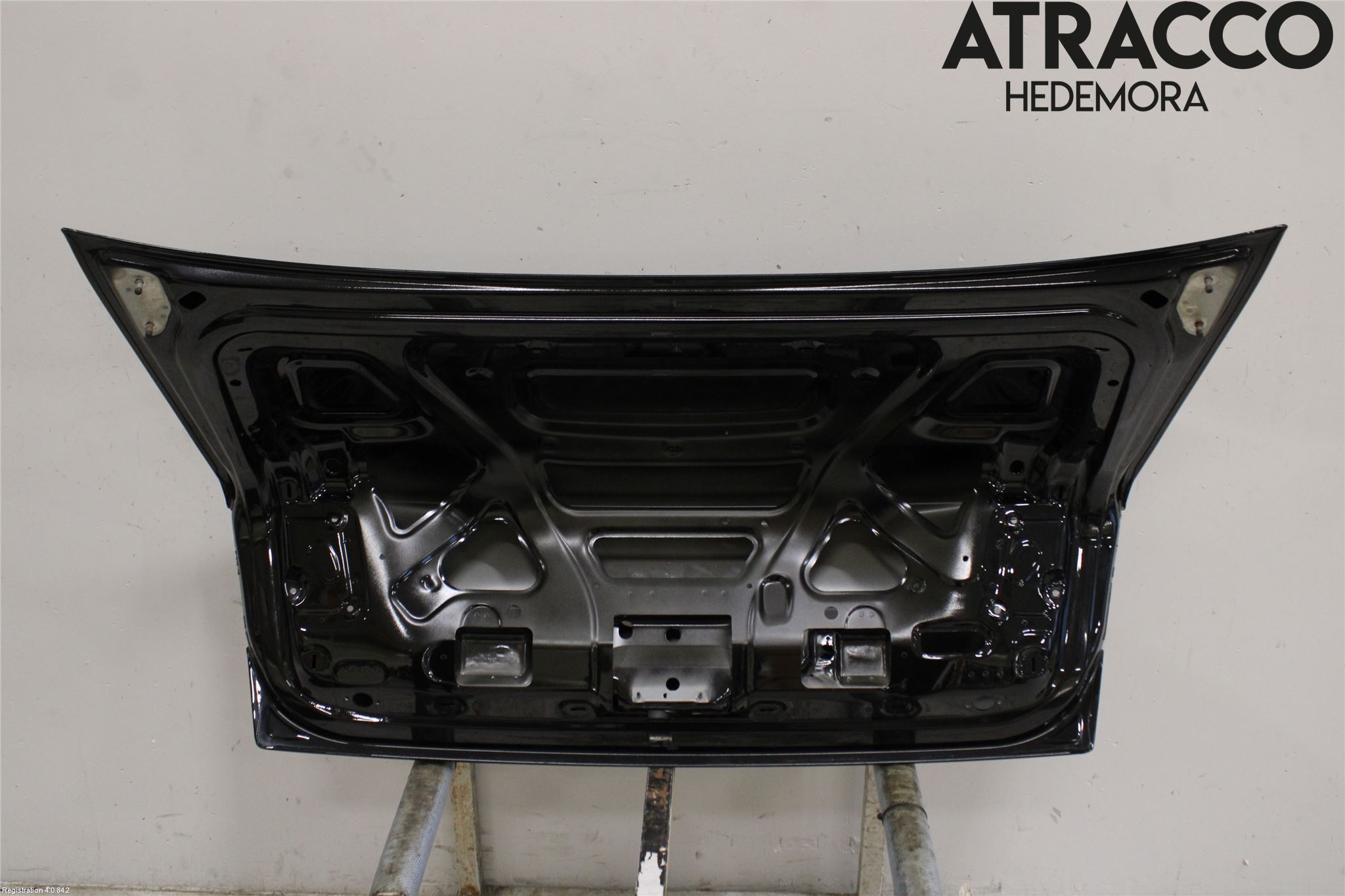 Audi A8/S8 4E  02-09 Baklucka (Ej Med Ruta)