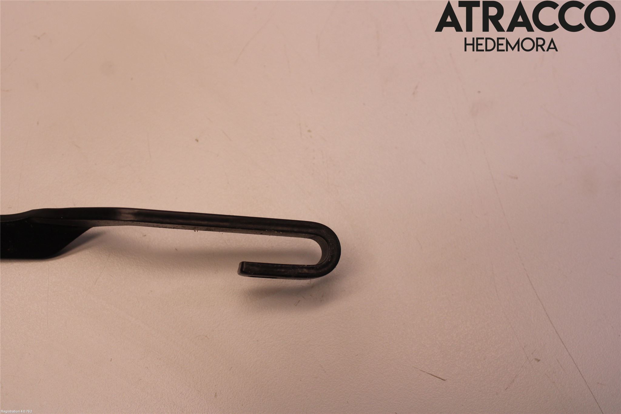 Lexus UX/300e 19- Torkararm Armar Vindruta