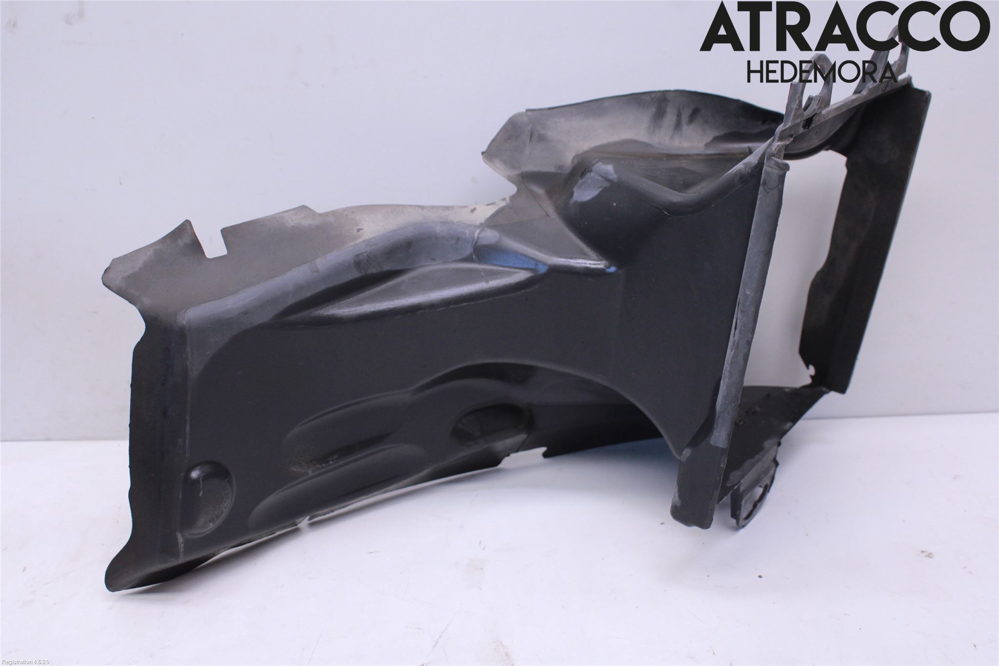 Audi ALLROAD 06-11 Deflektor Plåt-Plast Kylning