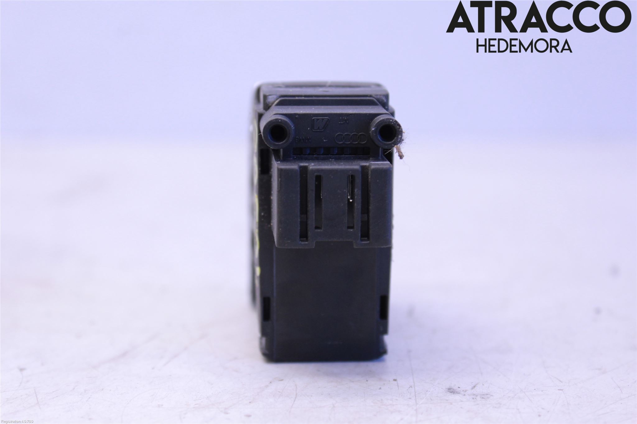 Audi A4/S4 08-11 Strömställare Parkeringsbroms