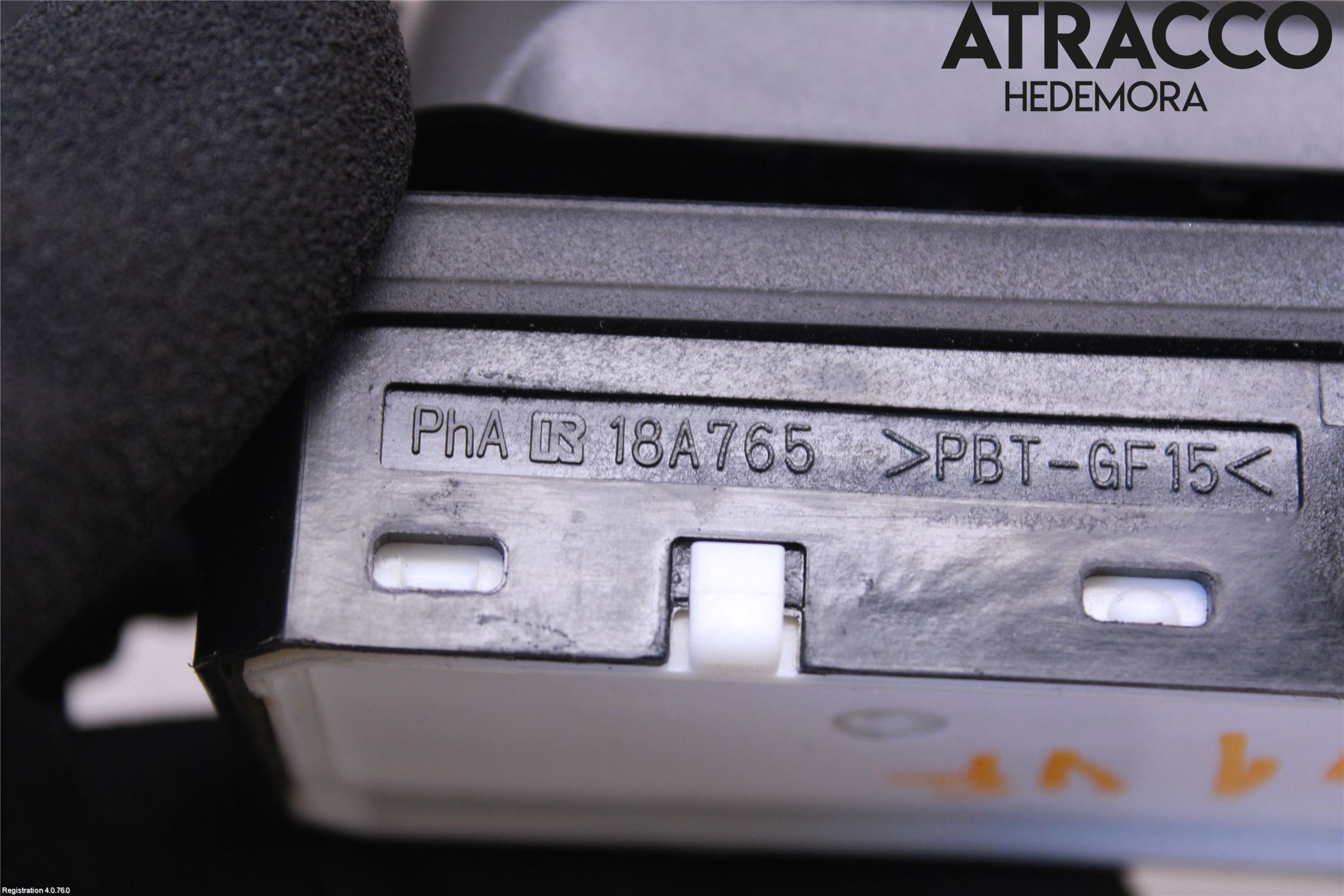 Toyota HILUX 16- Strömställare Stolregler