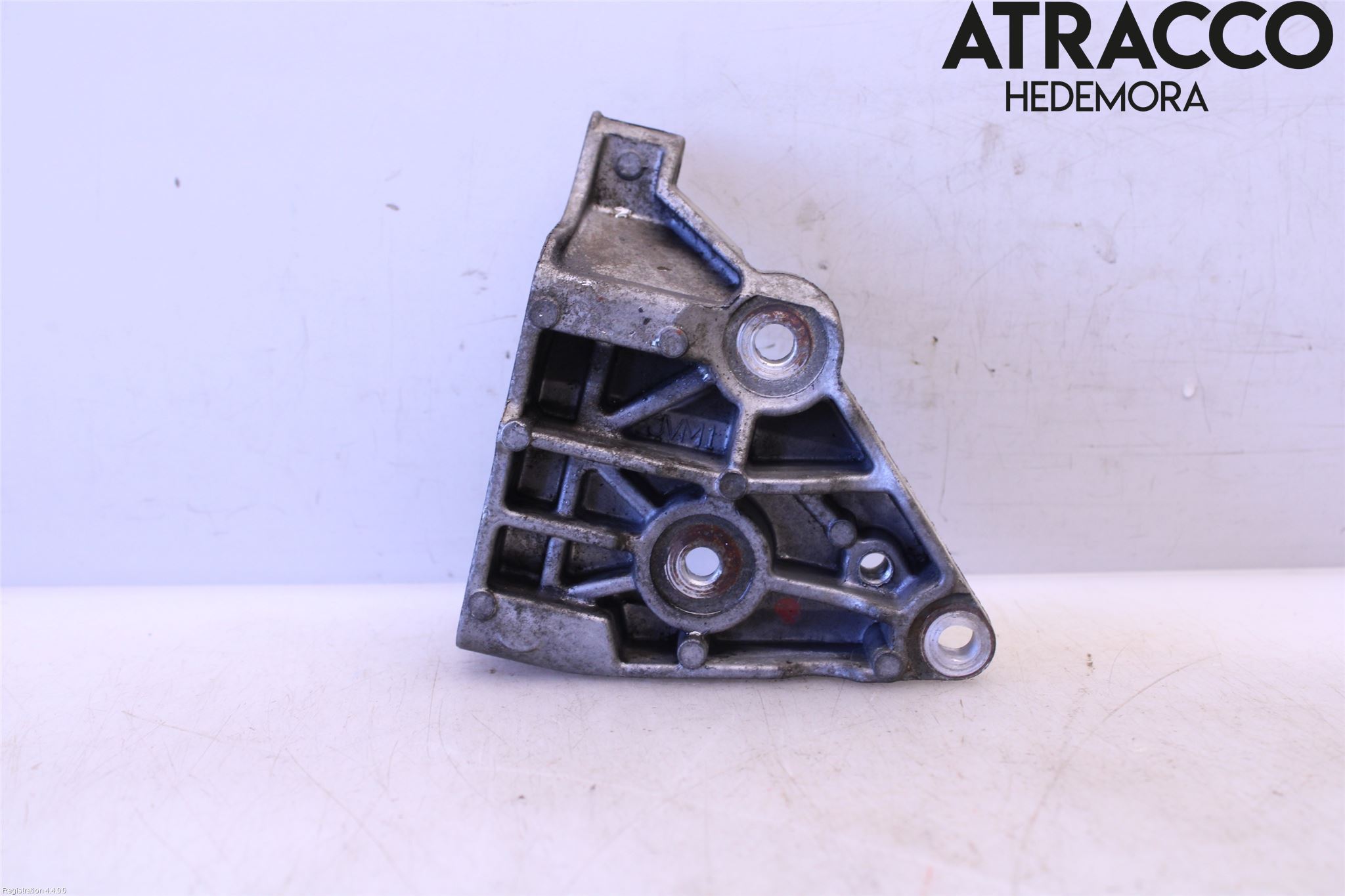 Landrover RANGE ROVER SPORT (L320) 10-13 Styrservopumpsfäste