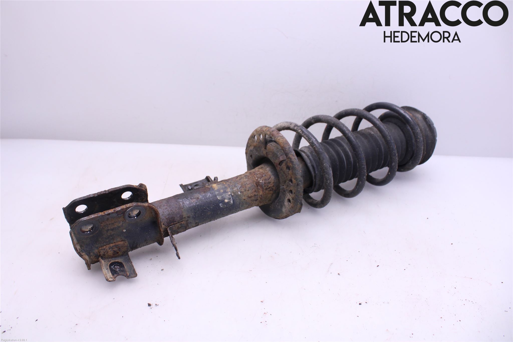 Suzuki VITARA 15- Fjäderben Fram Höger