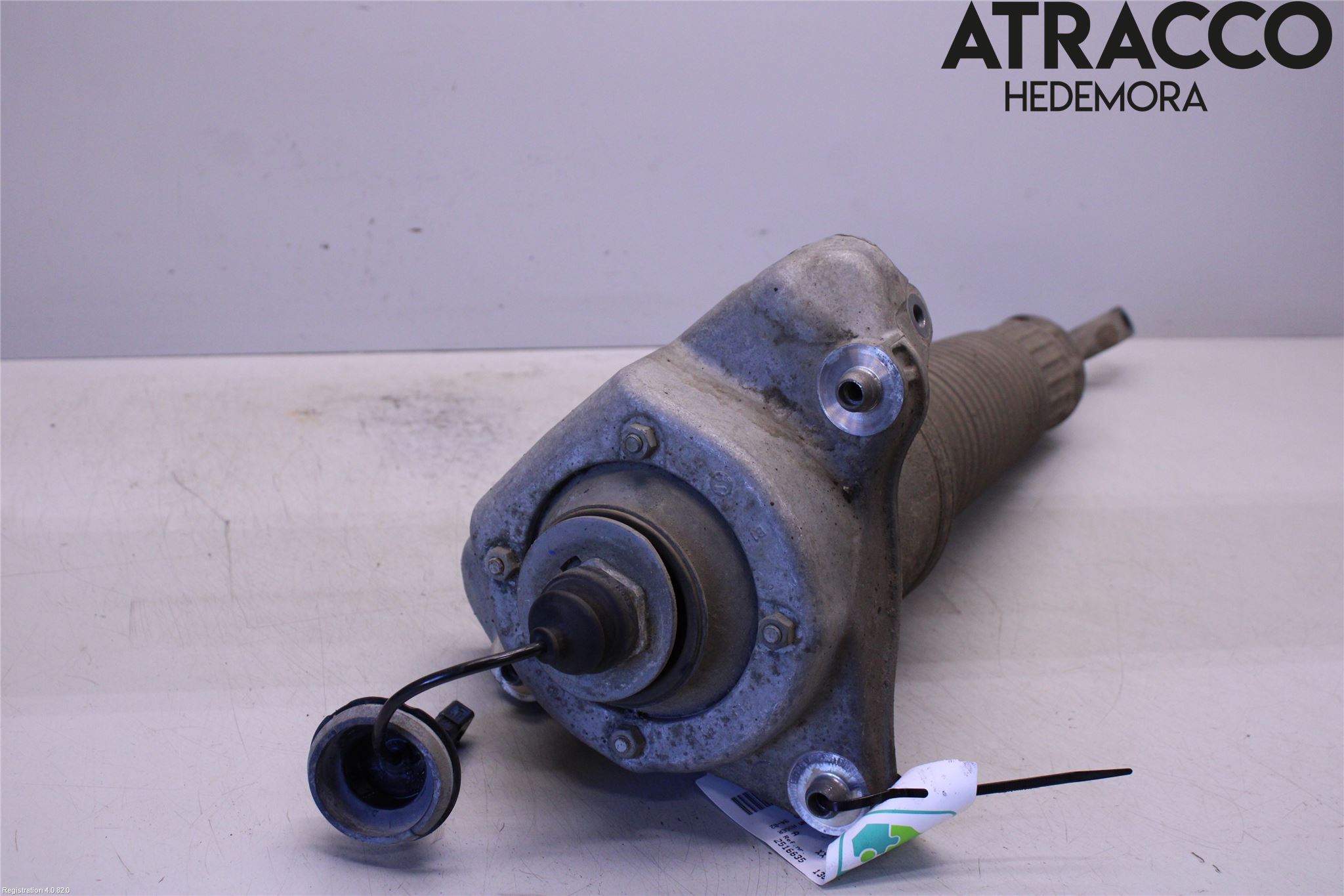 Audi A8/S8 4E  02-09 Fjäderben Fram Höger