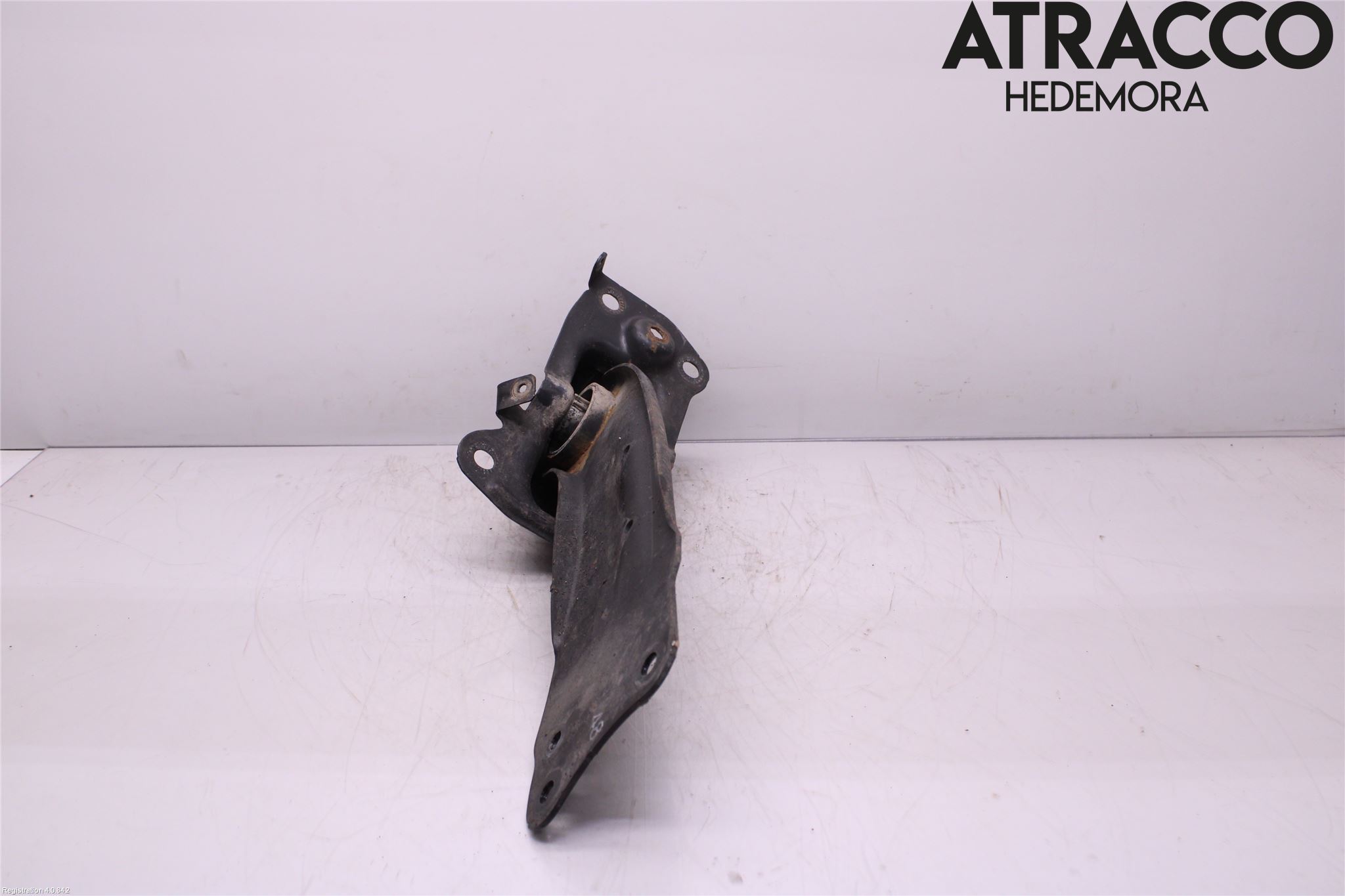 Audi Q3 8U 12-18 Bärarm Bak Vänster