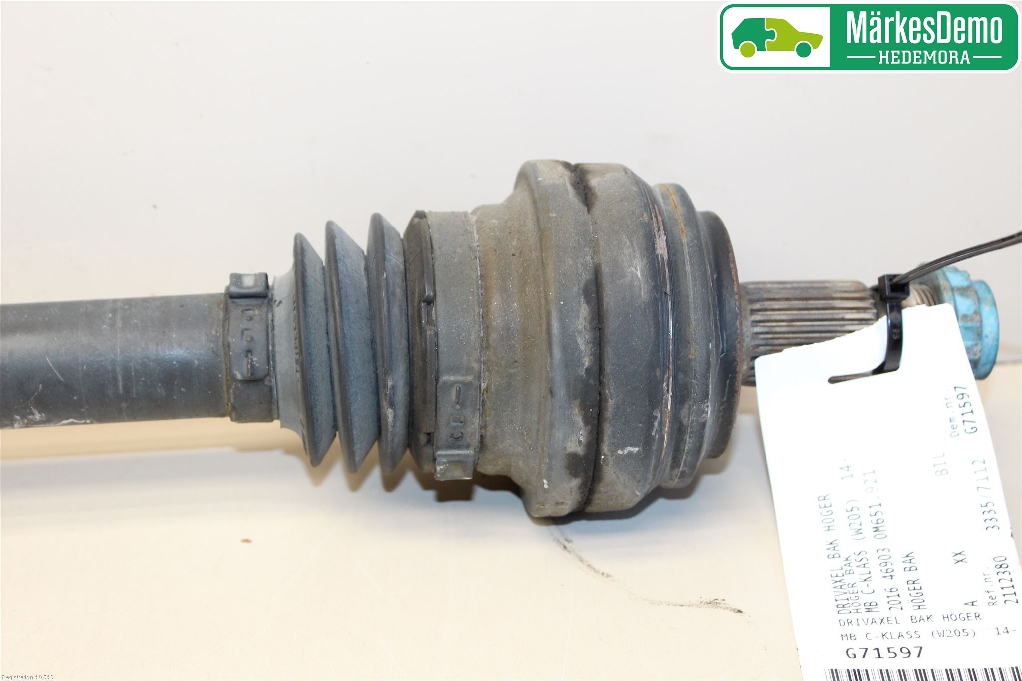 Mercedes-Benz MB C-KLASS (W205) 14-21 Drivaxel Bak Höger